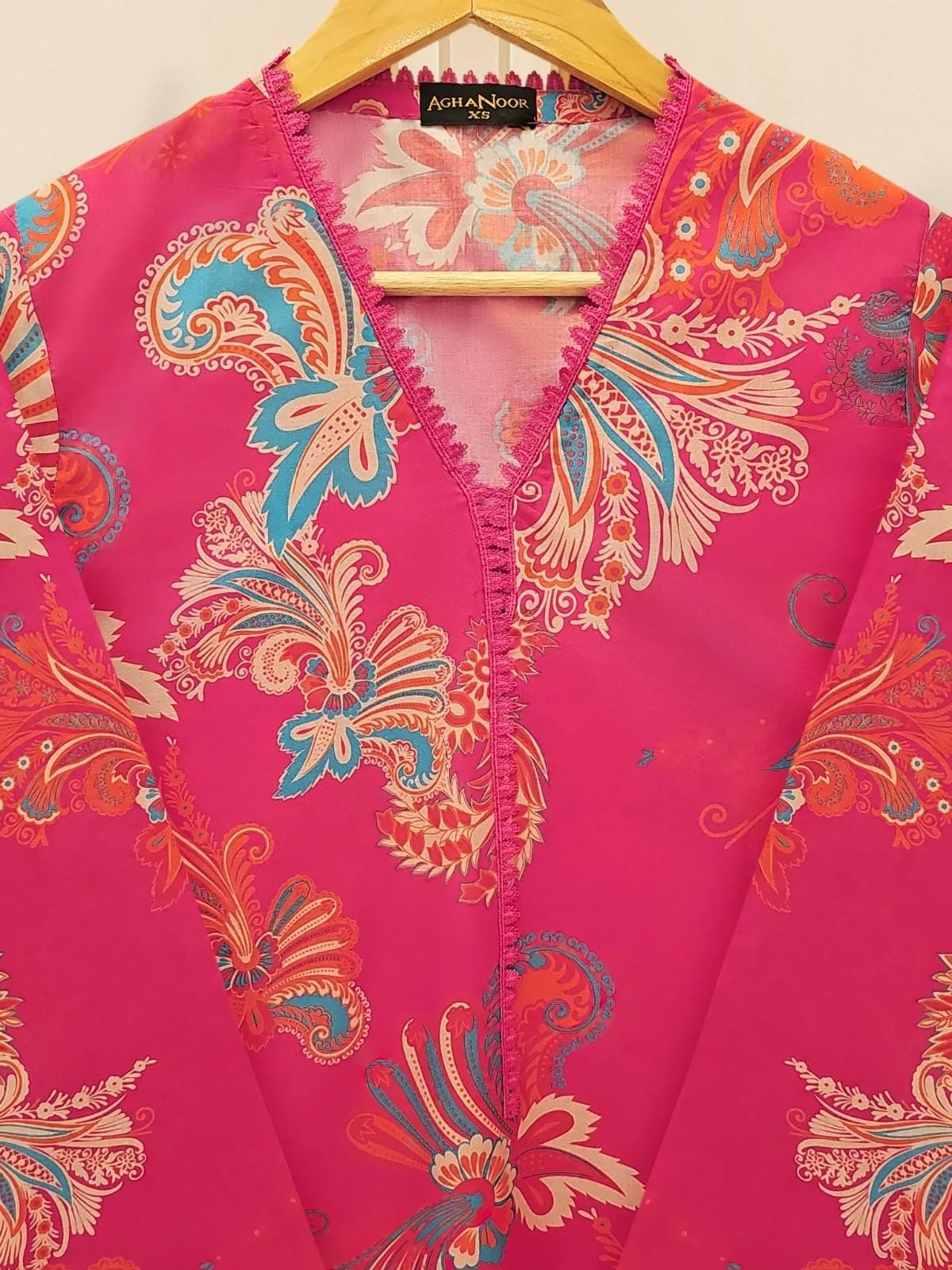 Agha Noor -2 Piece Printed Embroidered Cotton Suit - (Size-Large)