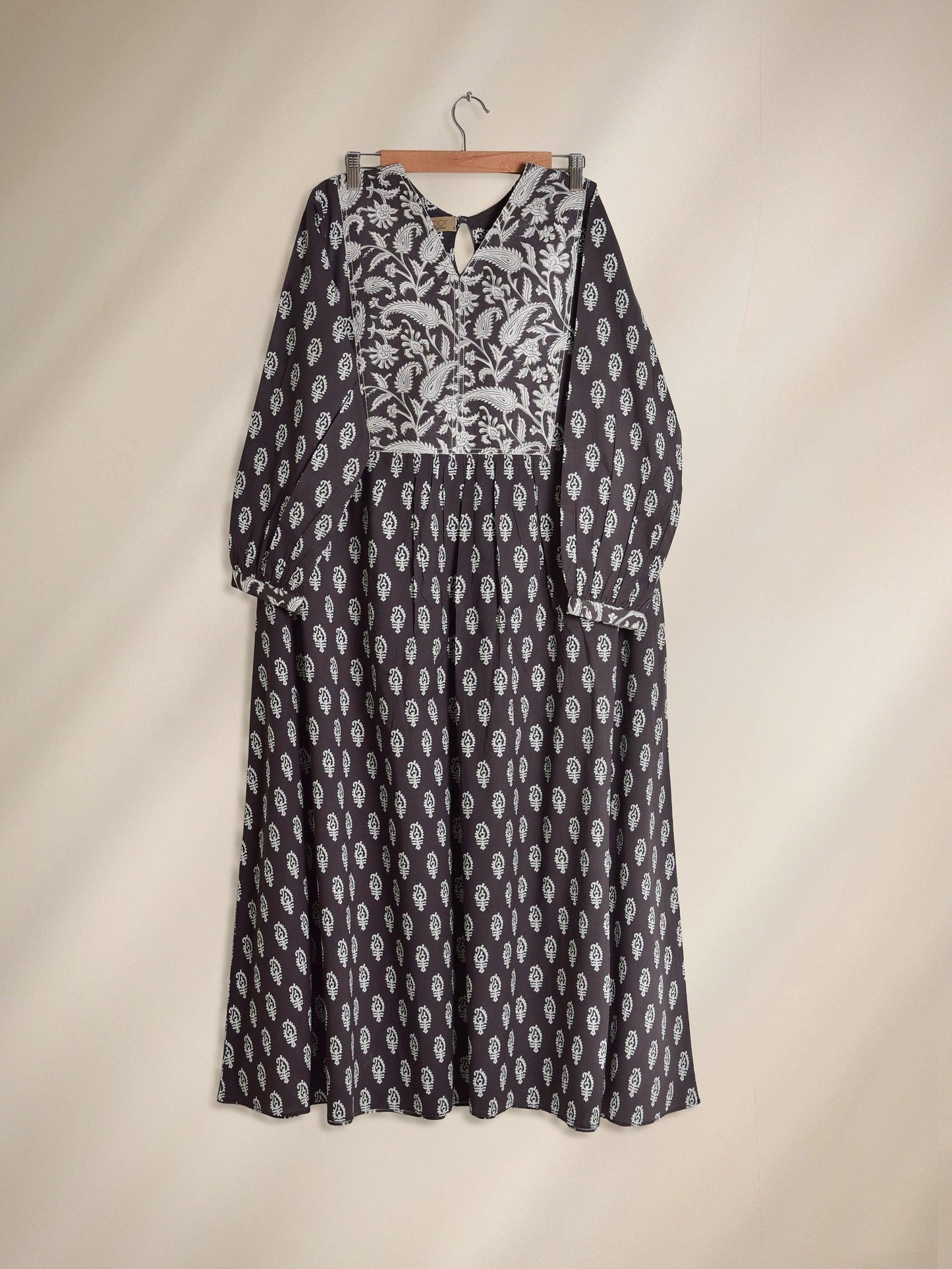 Aghanoor Maxi Dress - Pure Cotton - Black & White