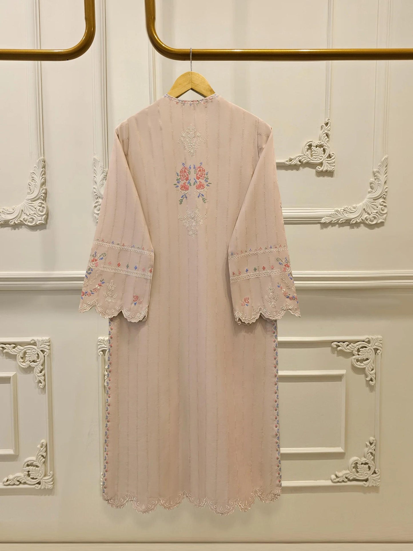 Agha Noor - 2 - Piece Embroidered Jacquard Suit - (Size-M, L) India Pakistan Bangladesh