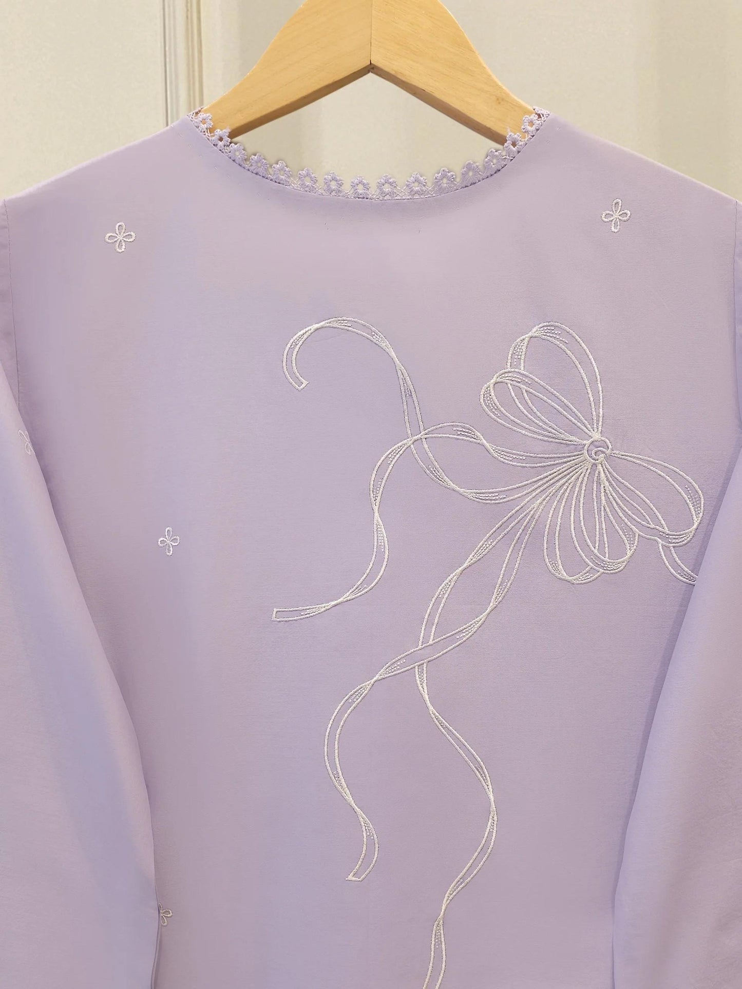 Embroidered Lawn Suit - Aghanoor 2 piece - Lilac