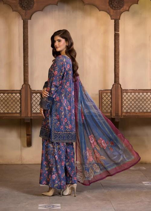 Designer Printed Lawn Suit - Chiffon Dupatta