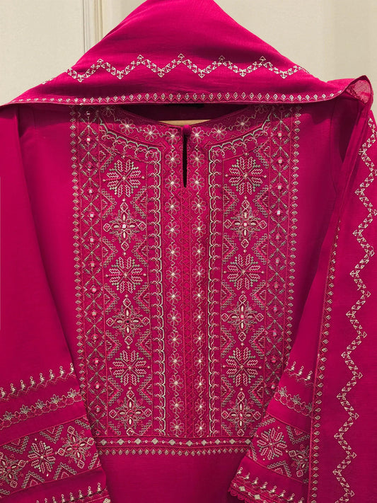 Agha Noor 3 Piece Embroidered Kora Cotton Silk Suit Size (Large) - Chest 44"