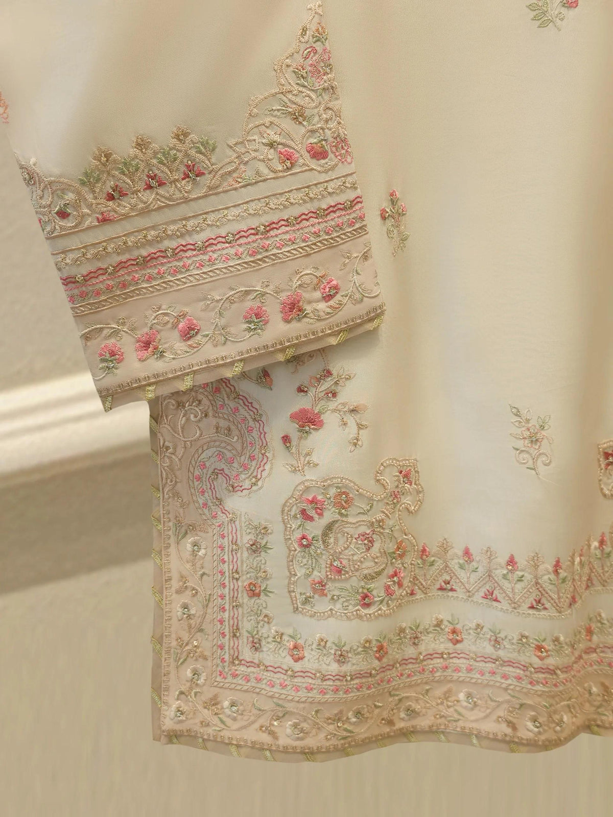 Agha Noor - 3 Piece - Pure Sheesha Silk Embroidered Suit - Off White