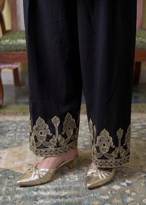2 piece - Embroidered Lawn Kurta Shalwar Suit - Black