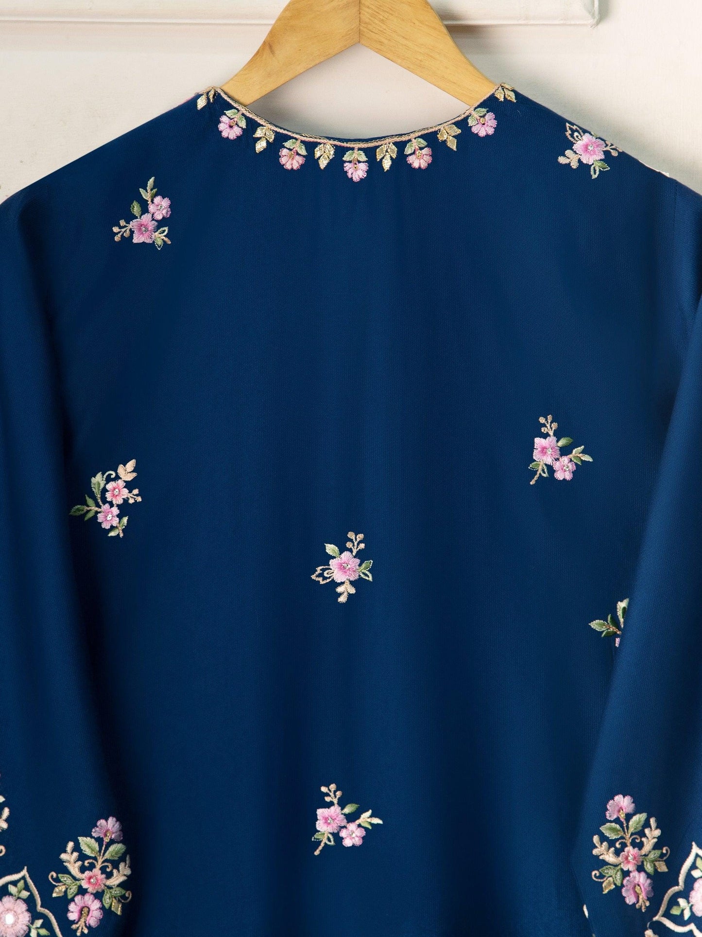 Agha noor 3 Piece Pure Silk  Heavily Embroidered Suit -Size  (Large) - Navy Blue