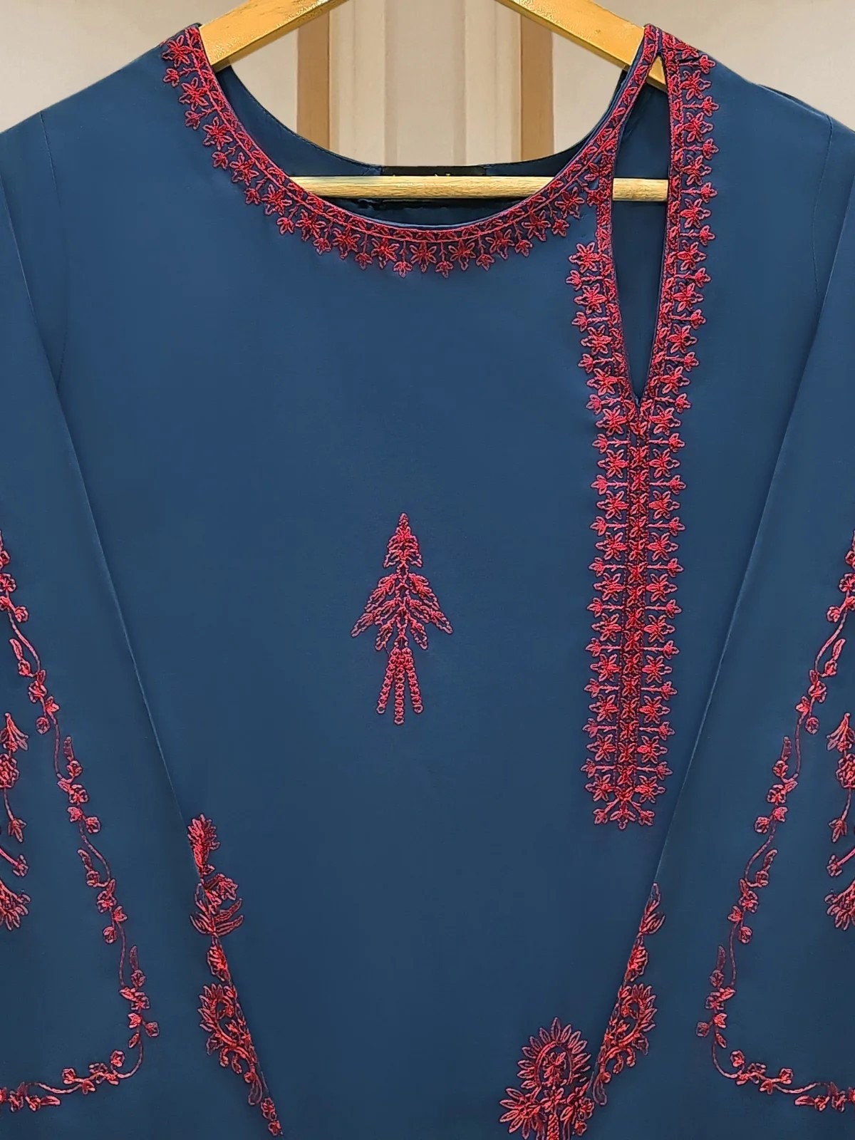 Agha Noor 3 Piece Embroidered Cotton Shalwar Kameez: Navy Blue Indian Suit (Size L)