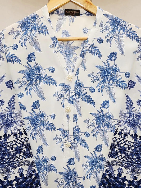 Embroidered Cambric Shalwar Kameez Suit: Floral Print, Size L