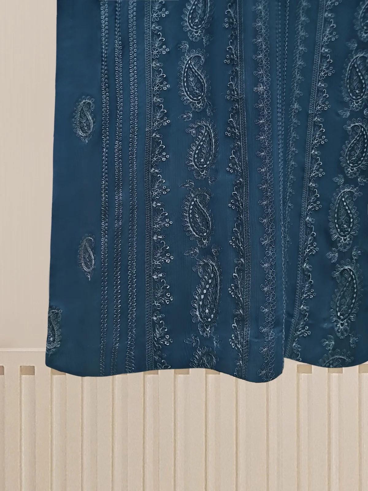 Aghanoor 2 Piece - Chiffon Embroidered Suit (Size-XS) - Raw silk pants