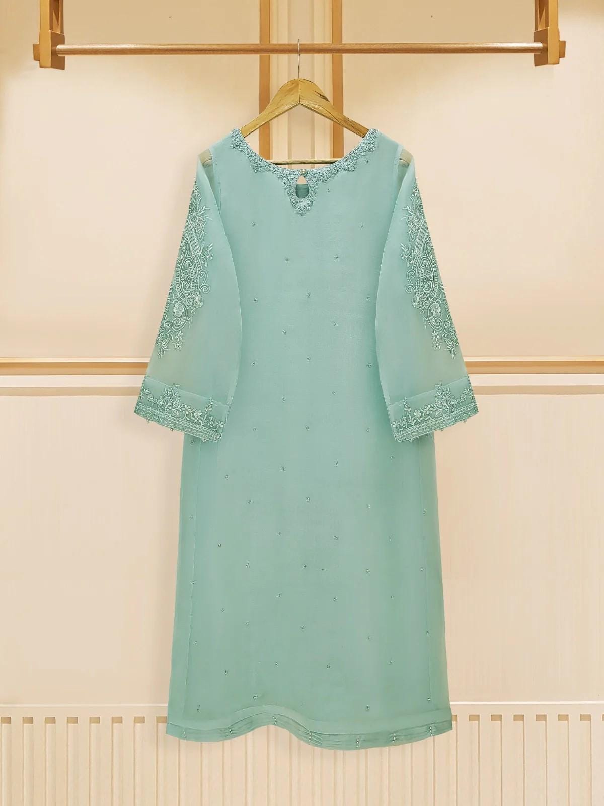 Agha Noor 3 Piece Embroidered Organza Suit with Raw Silk Pants (Size - XL)