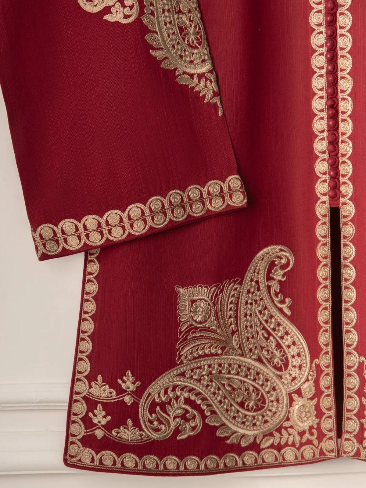 Aghanoor 2 piece - Embroidered Khaddar Suit - Maroon