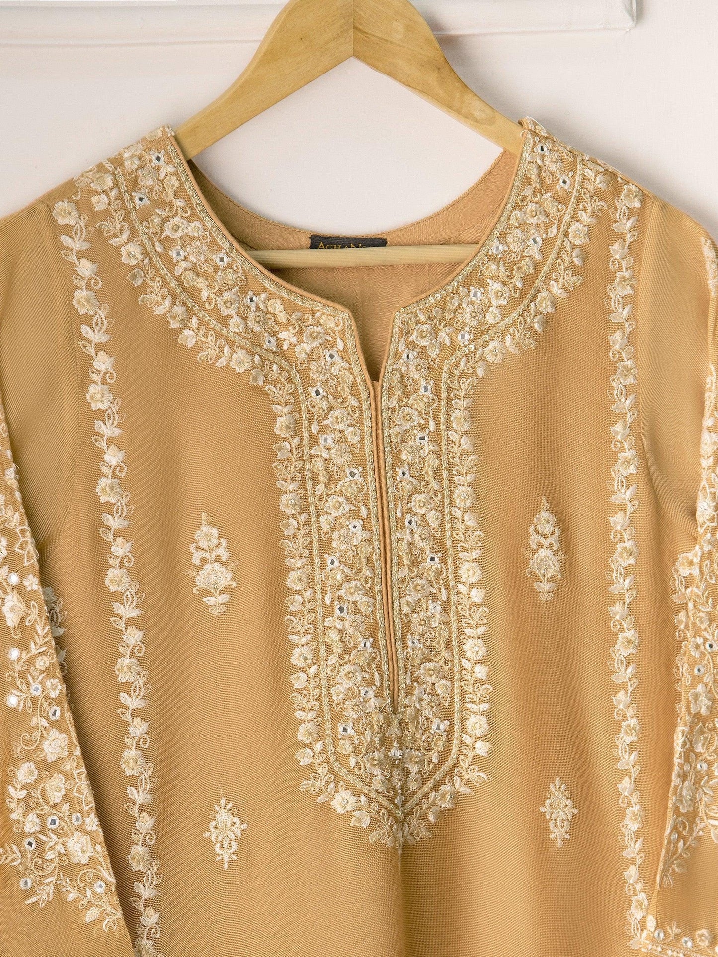 Agha noor 2 Piece -  Pure Cotton Net Embroidered Suit (Size  L) - Raw Silk Pants