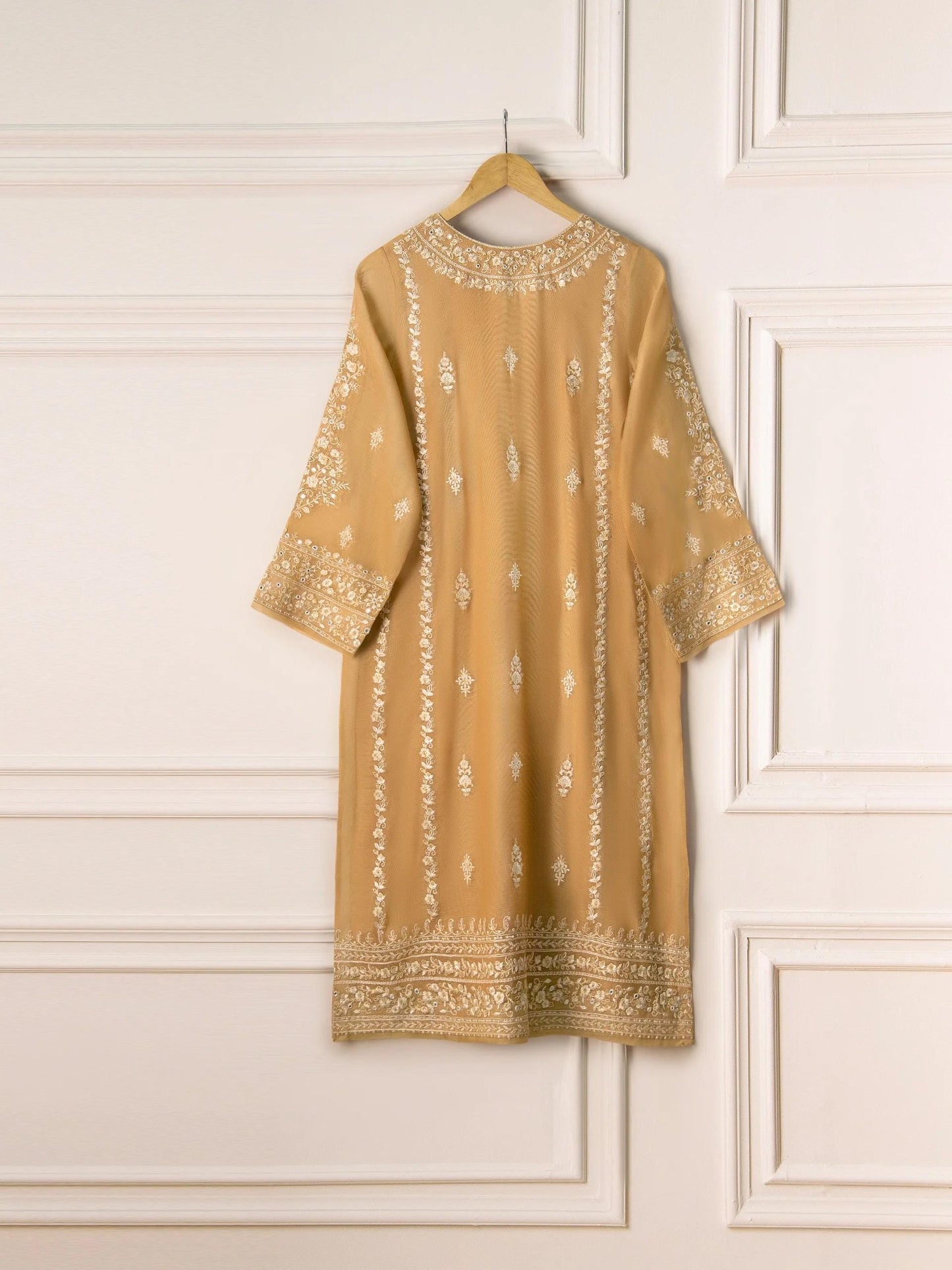 Agha noor 2 Piece -  Pure Cotton Net Embroidered Suit (Size  L) - Raw Silk Pants