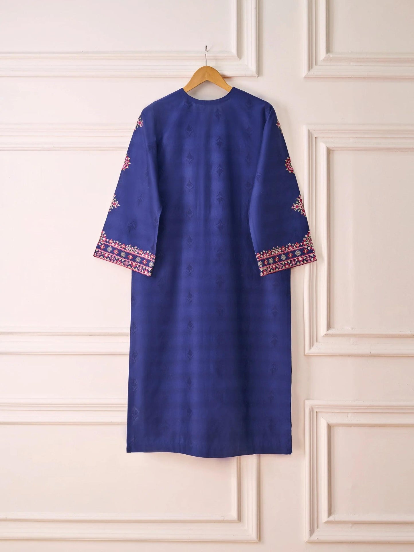 Aghanoor 2 piece - (Size-M) Embroidered Jacquard Suit - Dark Purple
