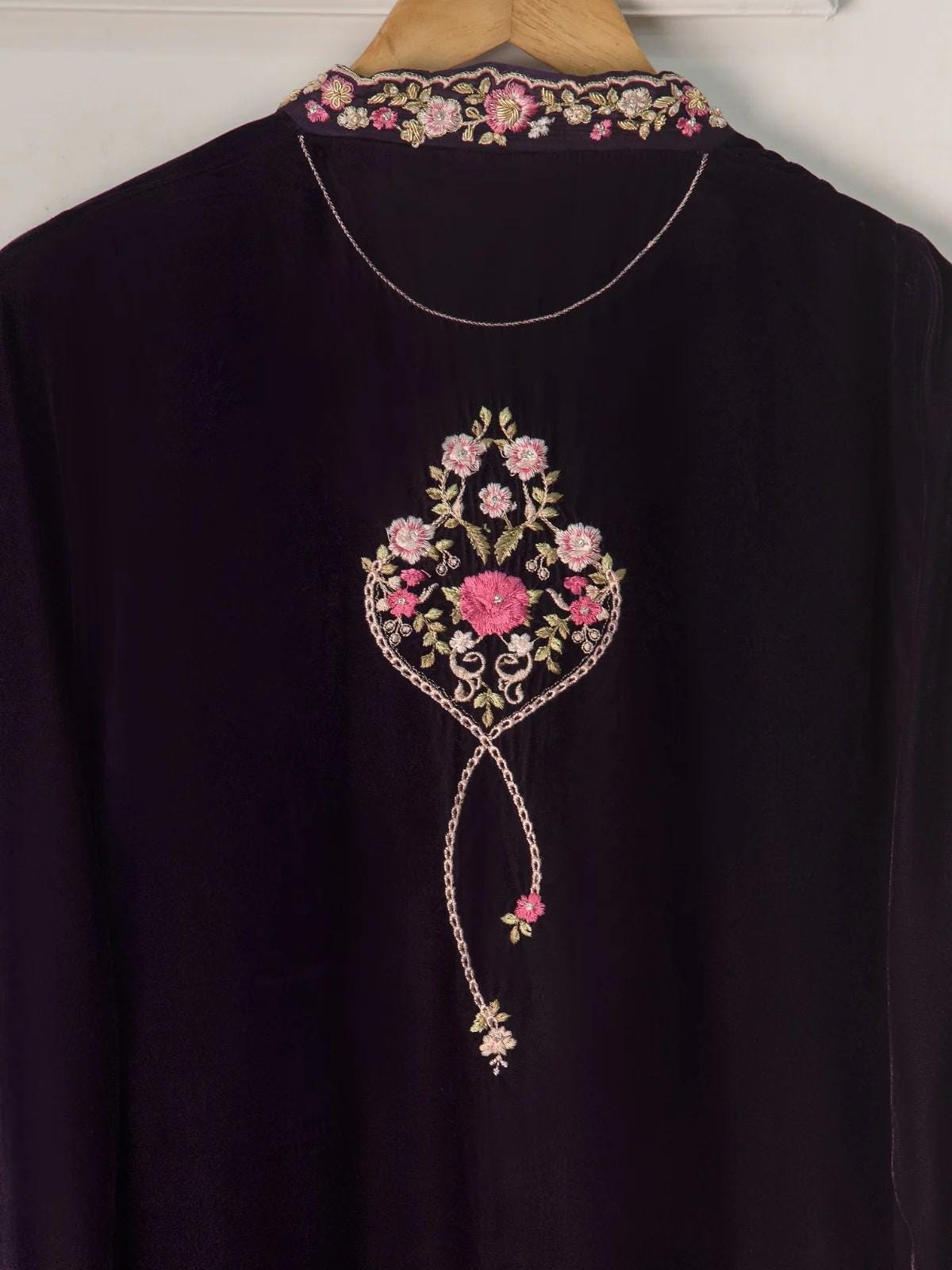 Agha Noor 3 Piece - Embroidered Velvet Suit: Purple Raw Silk Pants & Organza Dupatta