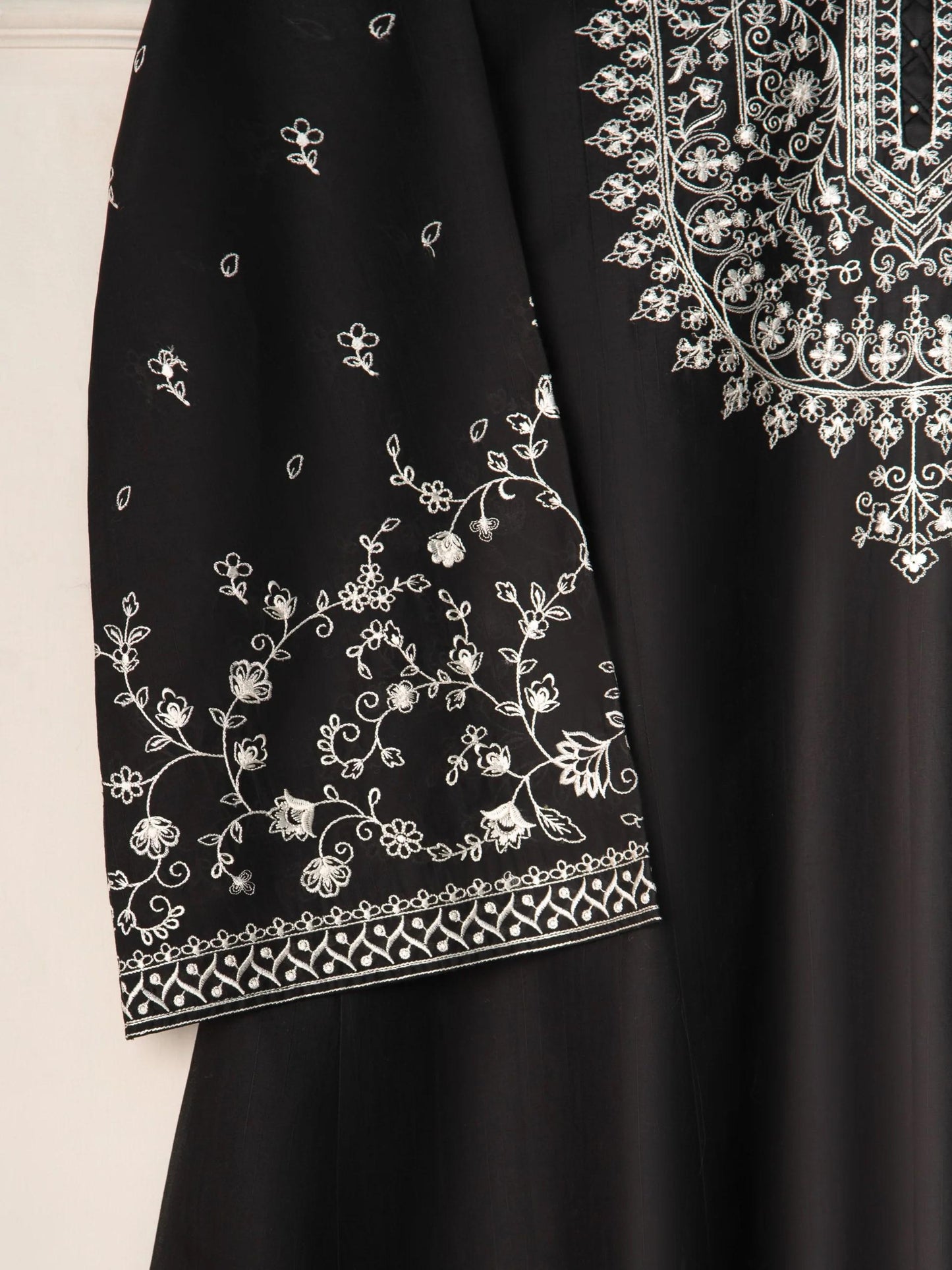 Aghanoor 2 piece - Embroidered Jacquard Frock Suit - (Size- L, M) - Shirt and Dupatta