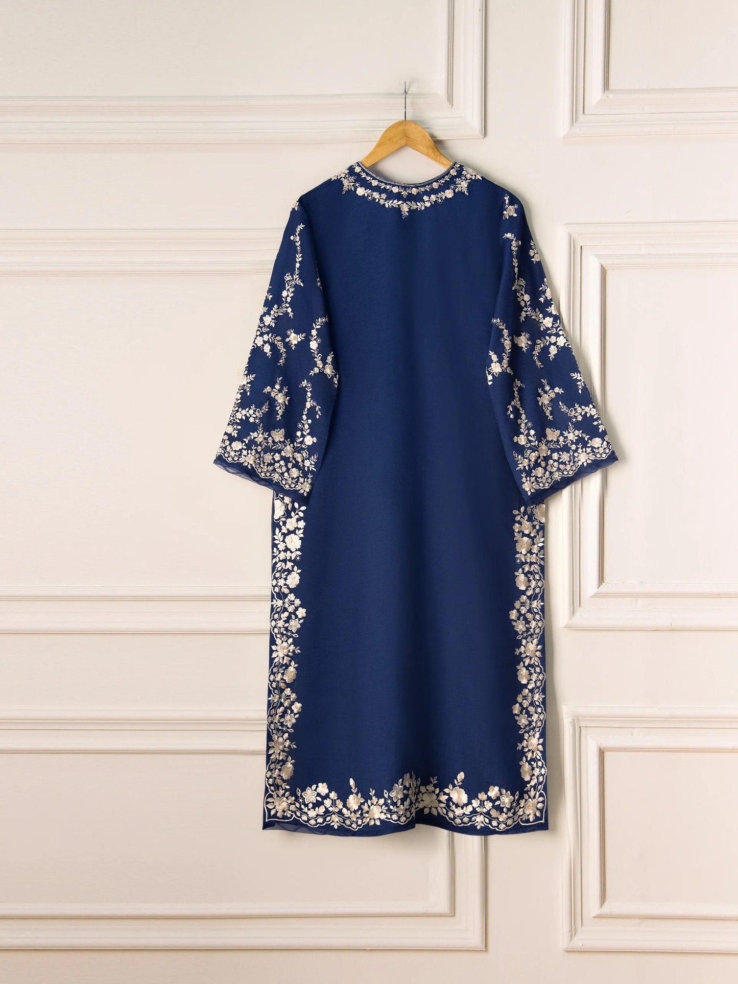 Agha Noor 2 Piece Korean Silk Embroidered Suit