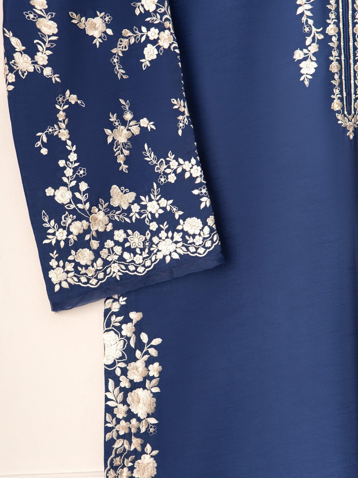 Agha Noor 2 Piece Korean Silk Embroidered Suit