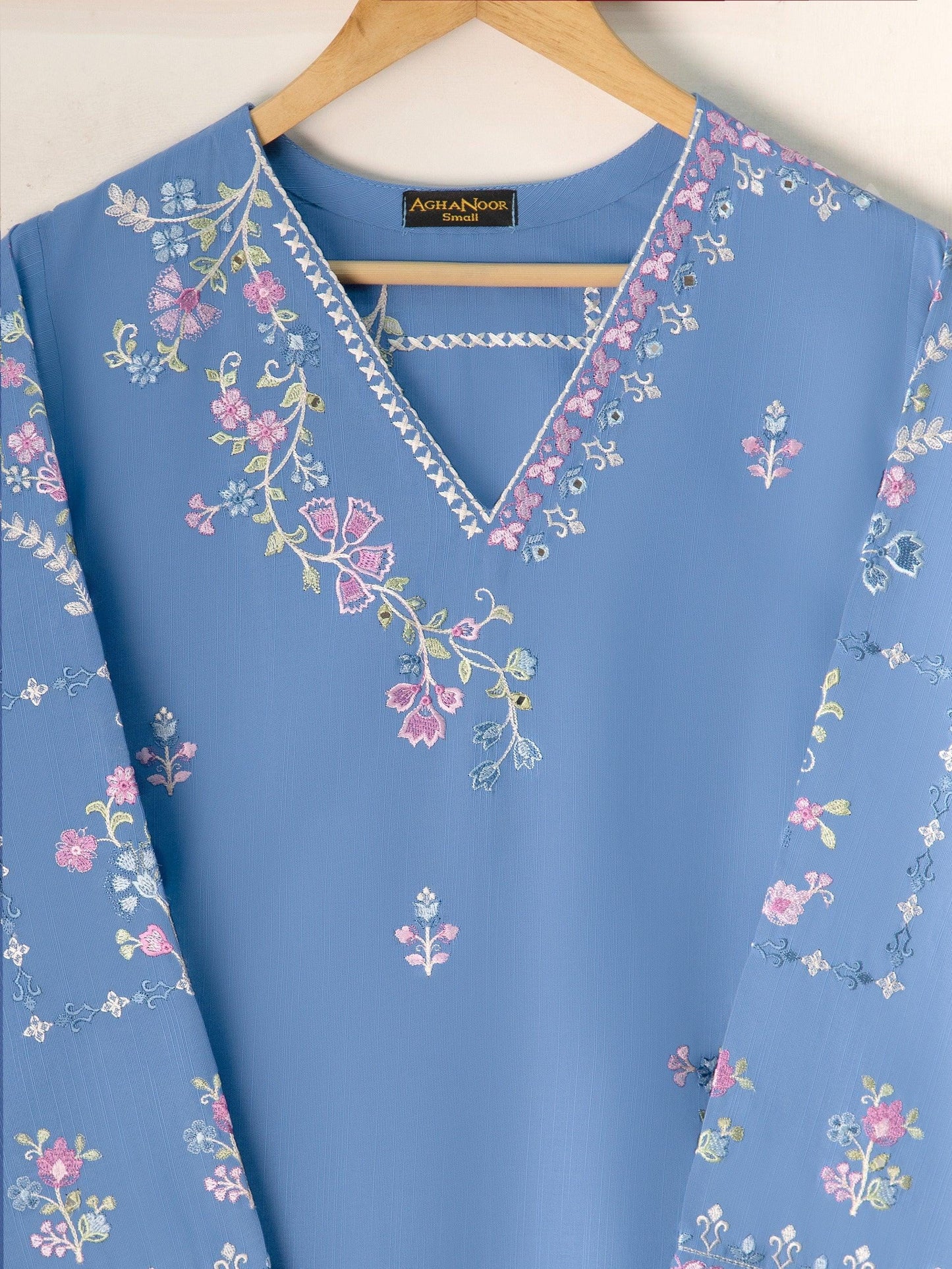 Agha Noor 2 piece - Embroidered Khaddar Suit