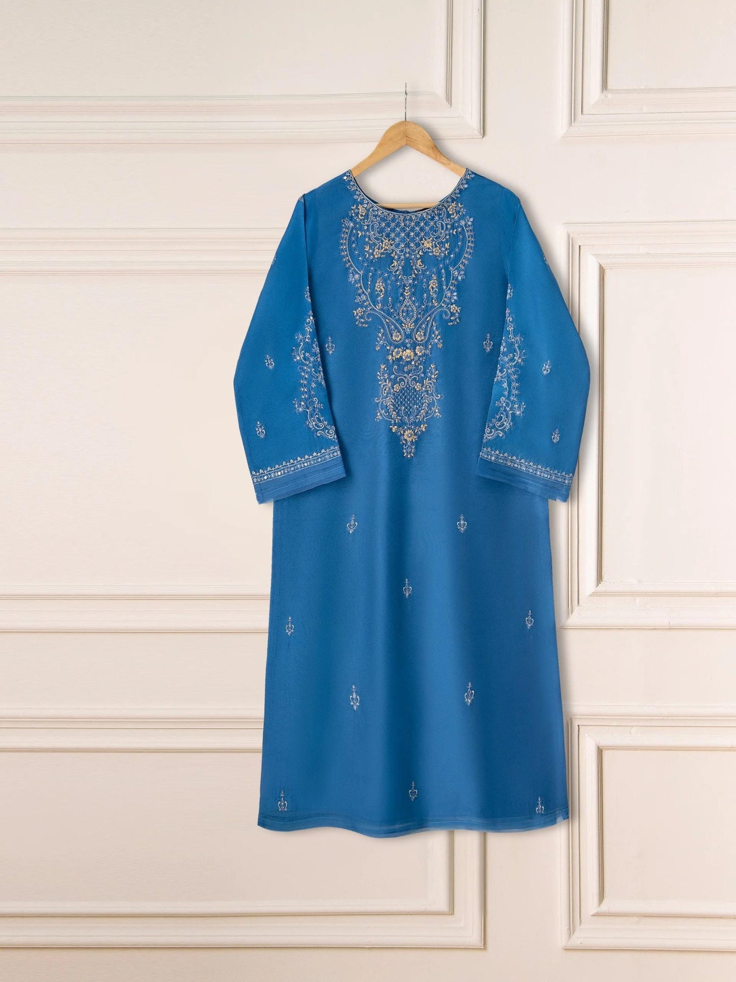 Aghanoor 3 piece - Pure Raw Silk Embroidered Suit - Size Medium -Electric Blue