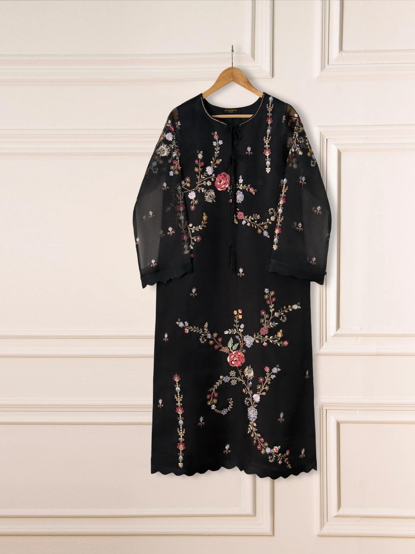 3 Piece Aghanoor Black Organza Embroidered Suit