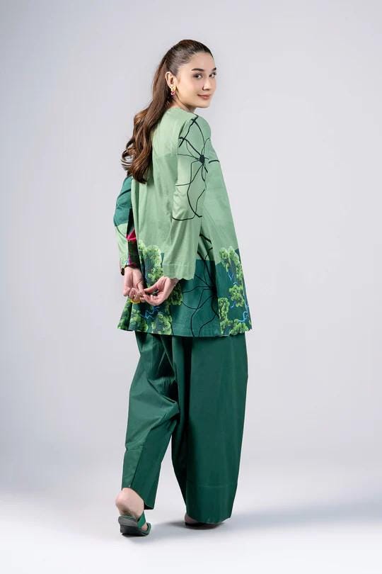 Maria.B - Farshi Shalwar Suit - 2 Piece Printed Lawn  ( Medium, Large) - Dark Green