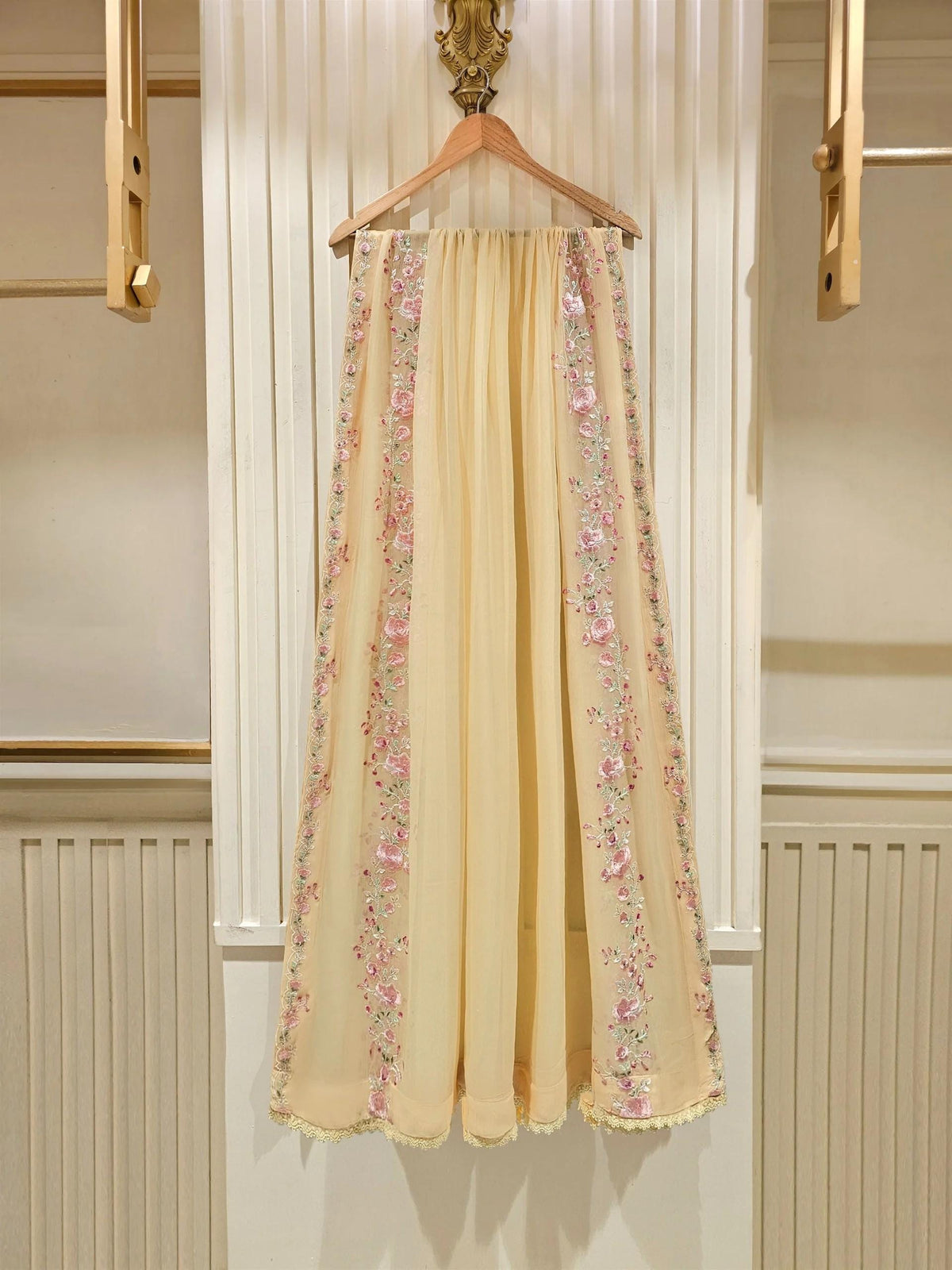 Agha Noor 3 Piece - Embroidered Chiffon Suit - Light Yellow