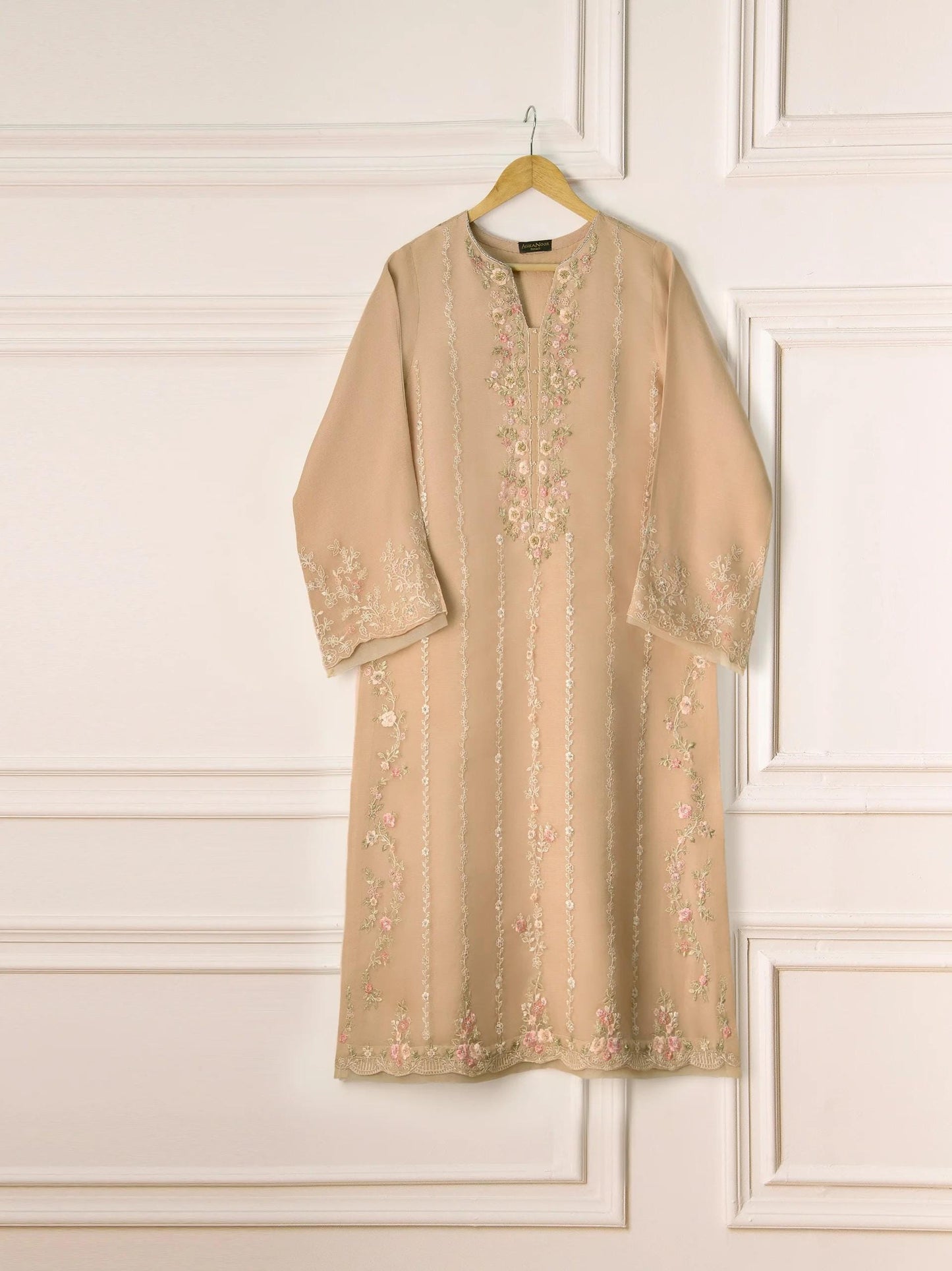 Agha noor 3 Piece Embroidered Organza Suit -Size  (Large) - Beige