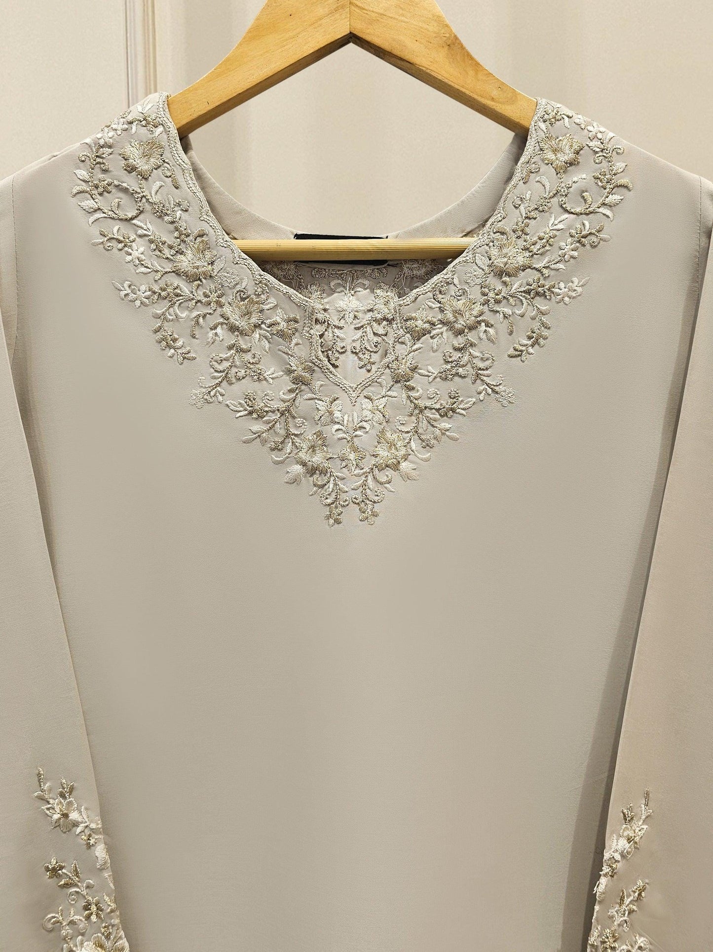 Agha Noor 2 piece - Pure Embroidered Lawn Suit - Beige - India Pakistan Bangladesh Shalwar Kameez