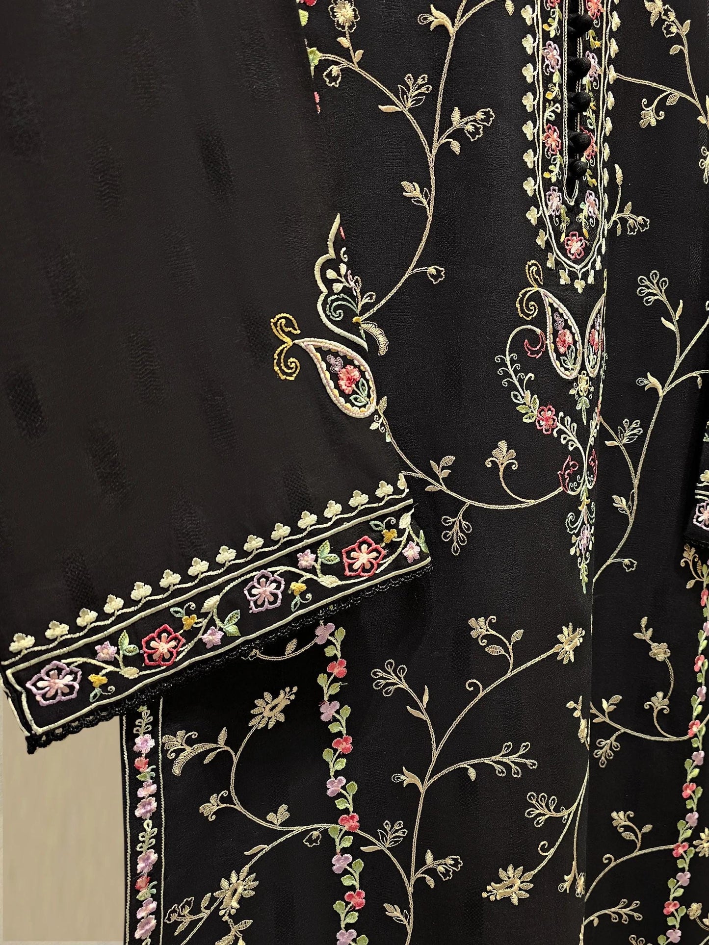 Agha Noor 2 piece - (Size-L, M) Embroidered Jacquard Suit - Black