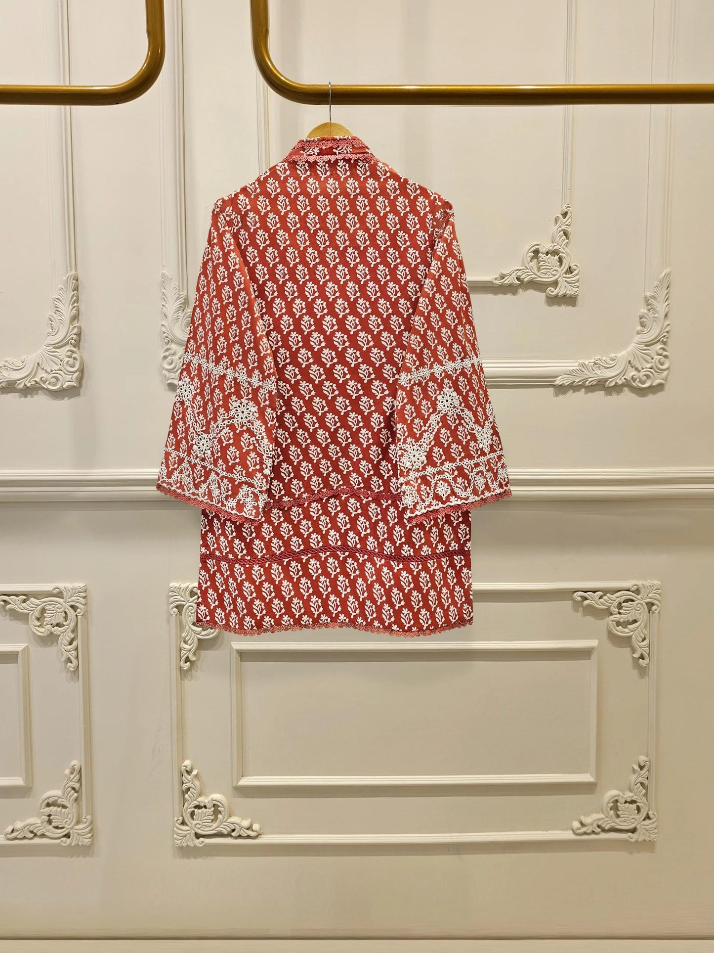 Digital Printed Embroidered Lawn Suit: Kameez Shalwar - Aghanoor