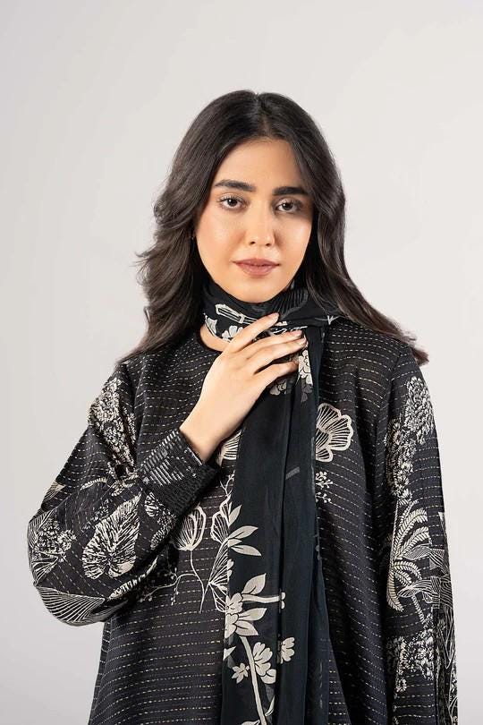 Maria.B - 2 Pc Embroidered Lurex Cotton Suit - Chiffon Dupatta - Large