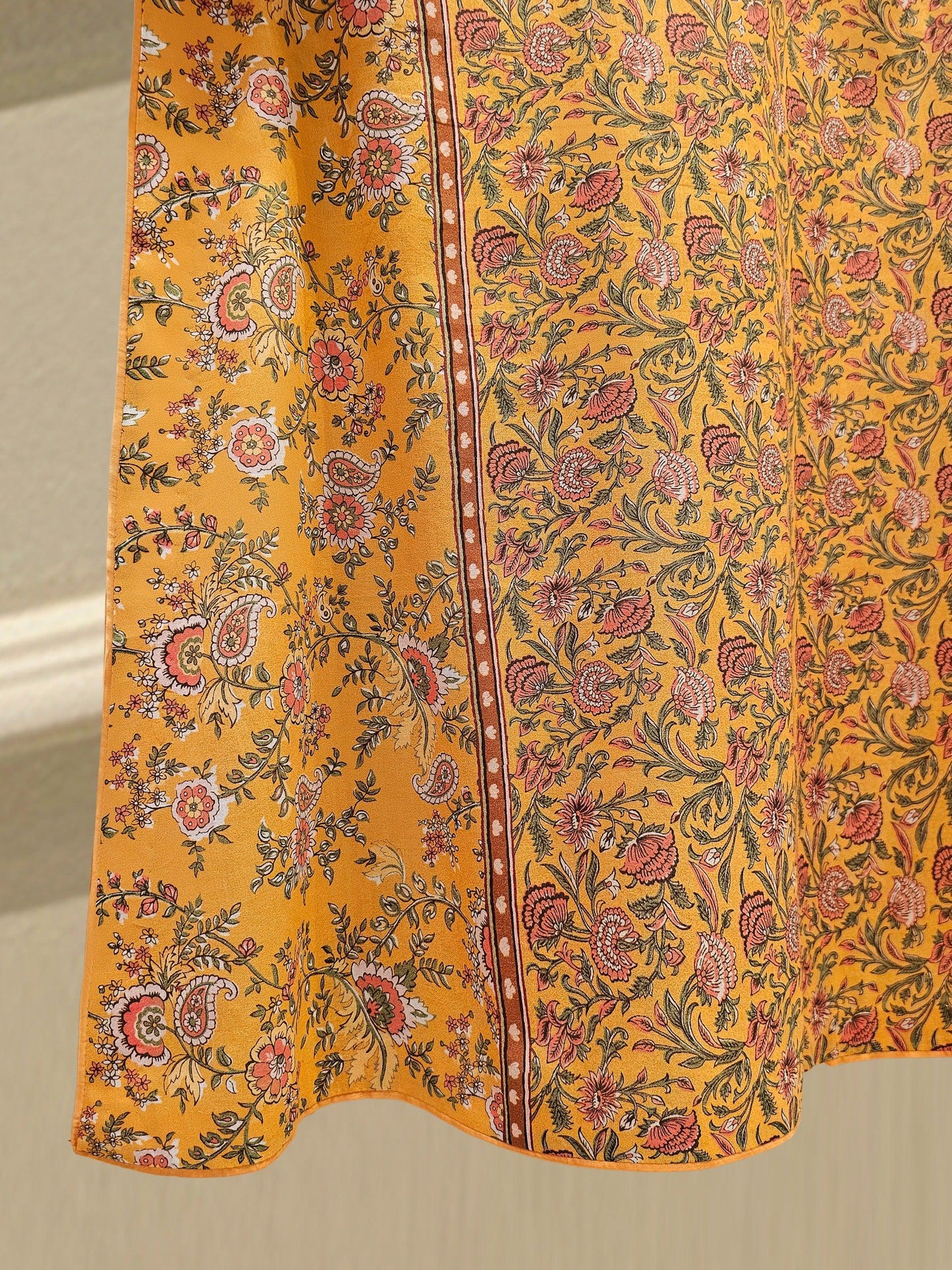 3 Piece Agha Noor Printed Embroidered Lawn Suit: Shalwar Kameez Dupatta