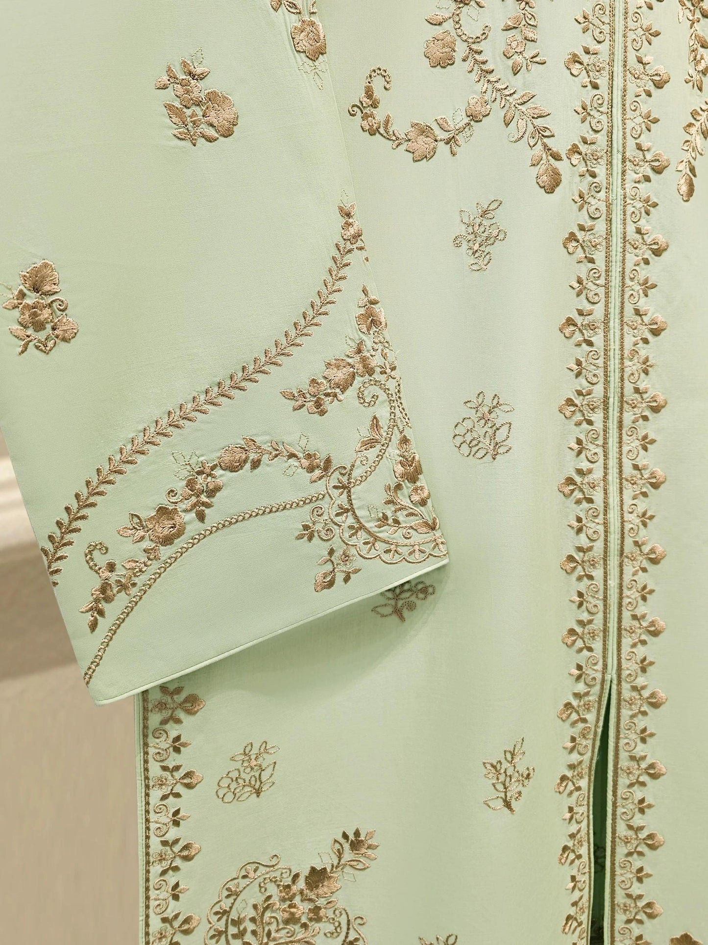 Agha Noor 3 piece - Embroidered Lawn Suit -  Kameez and Pants