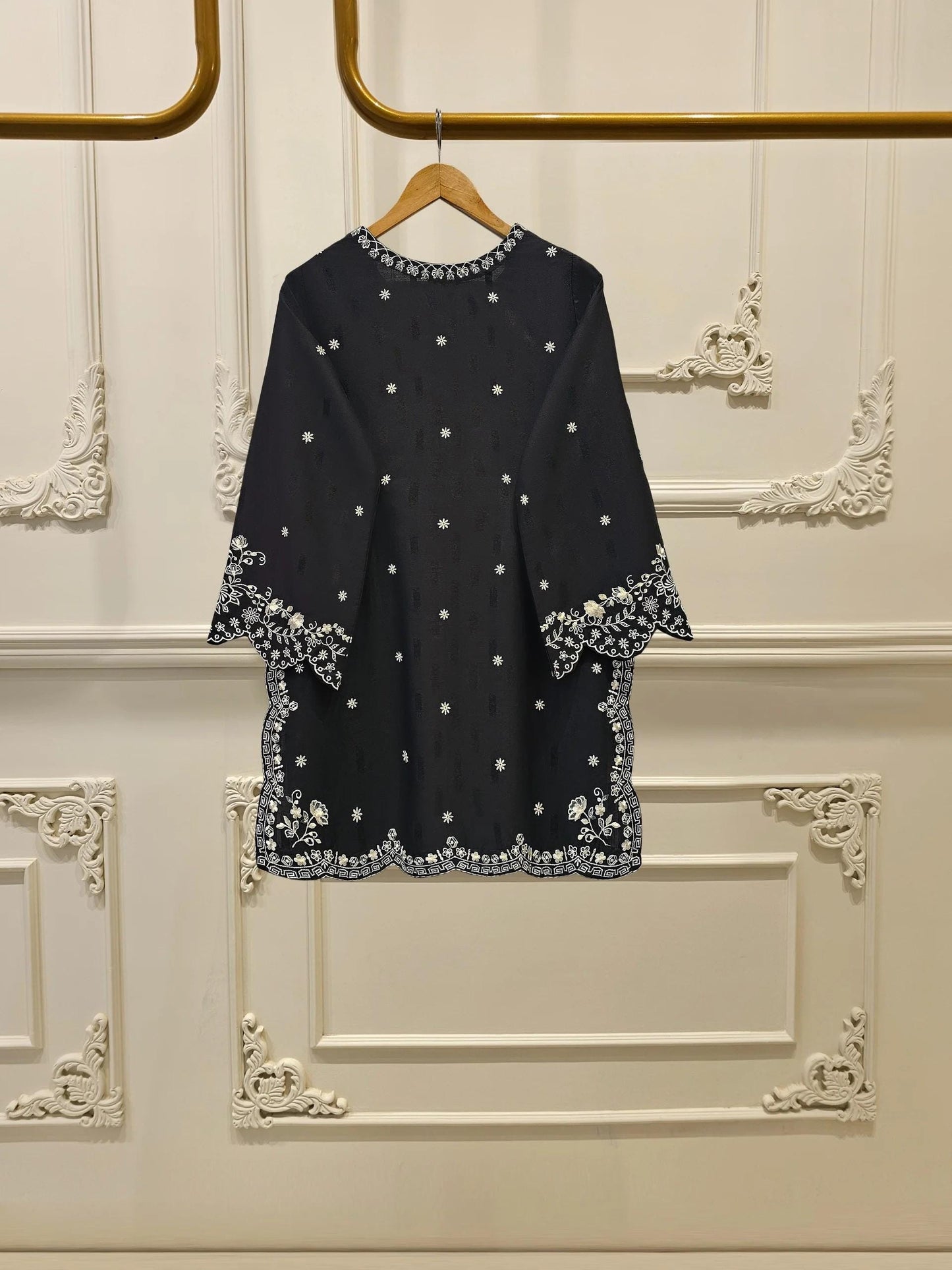 Aghanoor 2 piece - (Size-L, M) Embroidered Jacquard Suit - Black