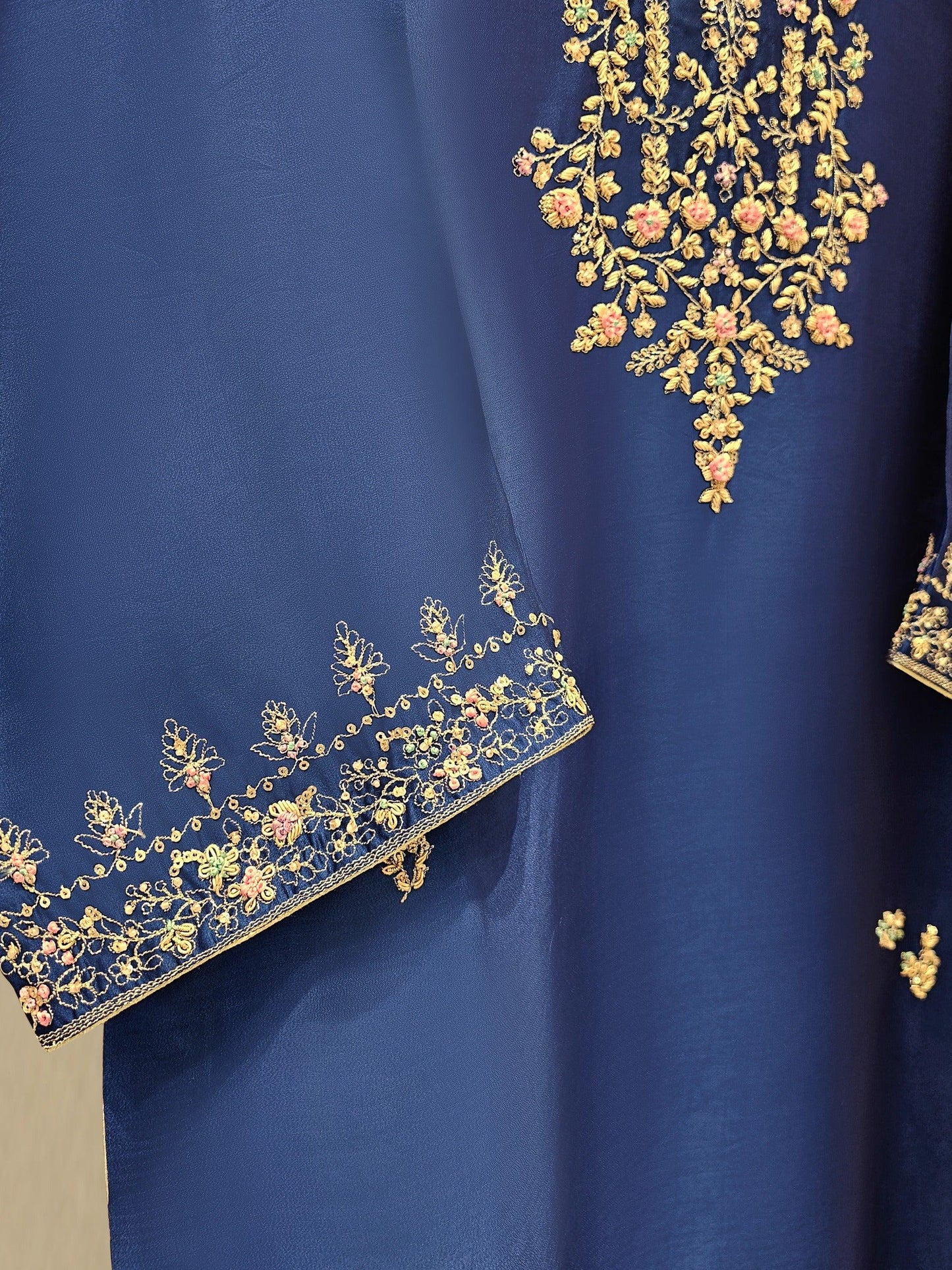 Agha Noor - Embroidered Sheesha Silk Suit - Navy Blue
