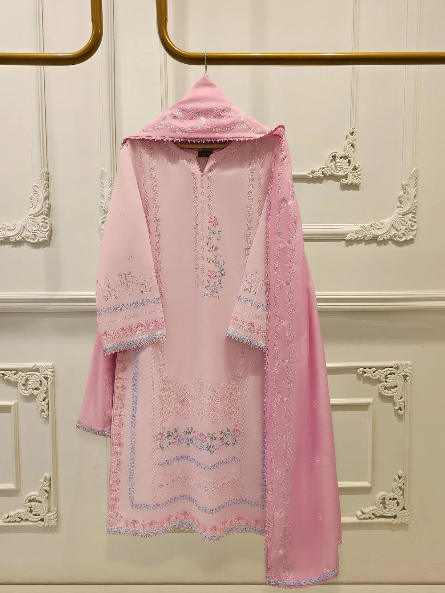 Agha noor 2 Piece Cross stitched Embroidered Lawn Suit Size (L, XL) Pink