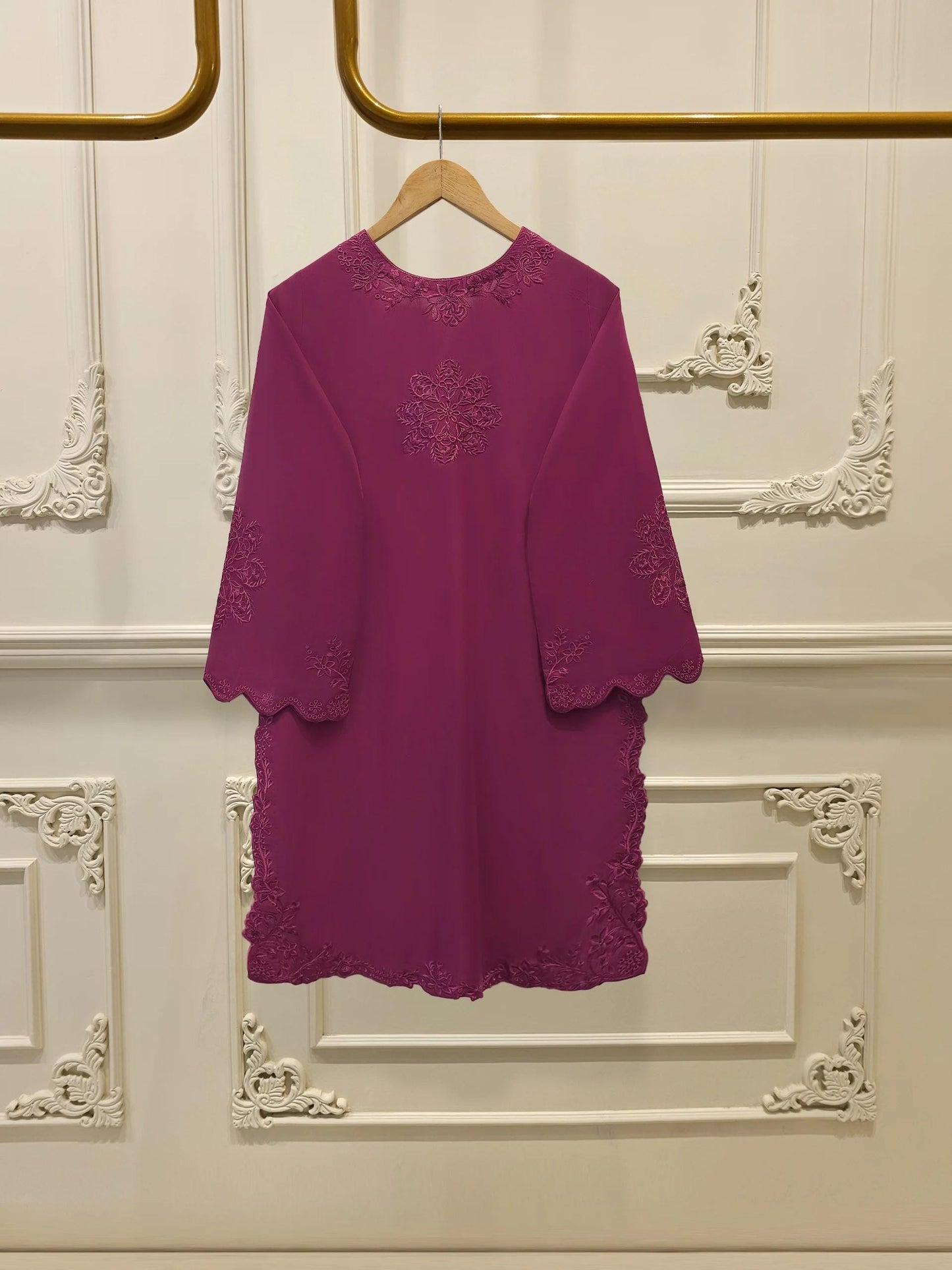 Aghanoor 3 piece - Embroidered Lawn Suit - Purple