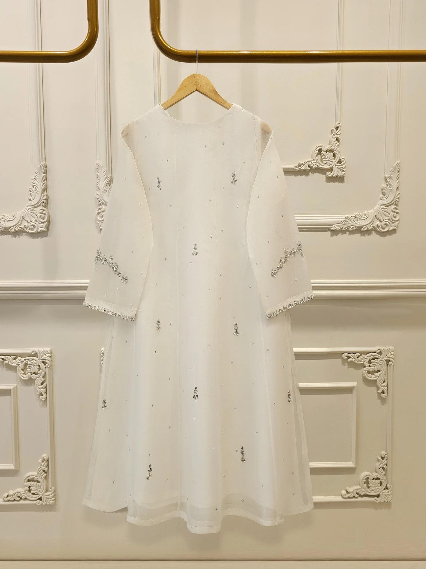 Embroidered Organza Shalwar Kameez Suit: Aghanoor Pakistani Dress