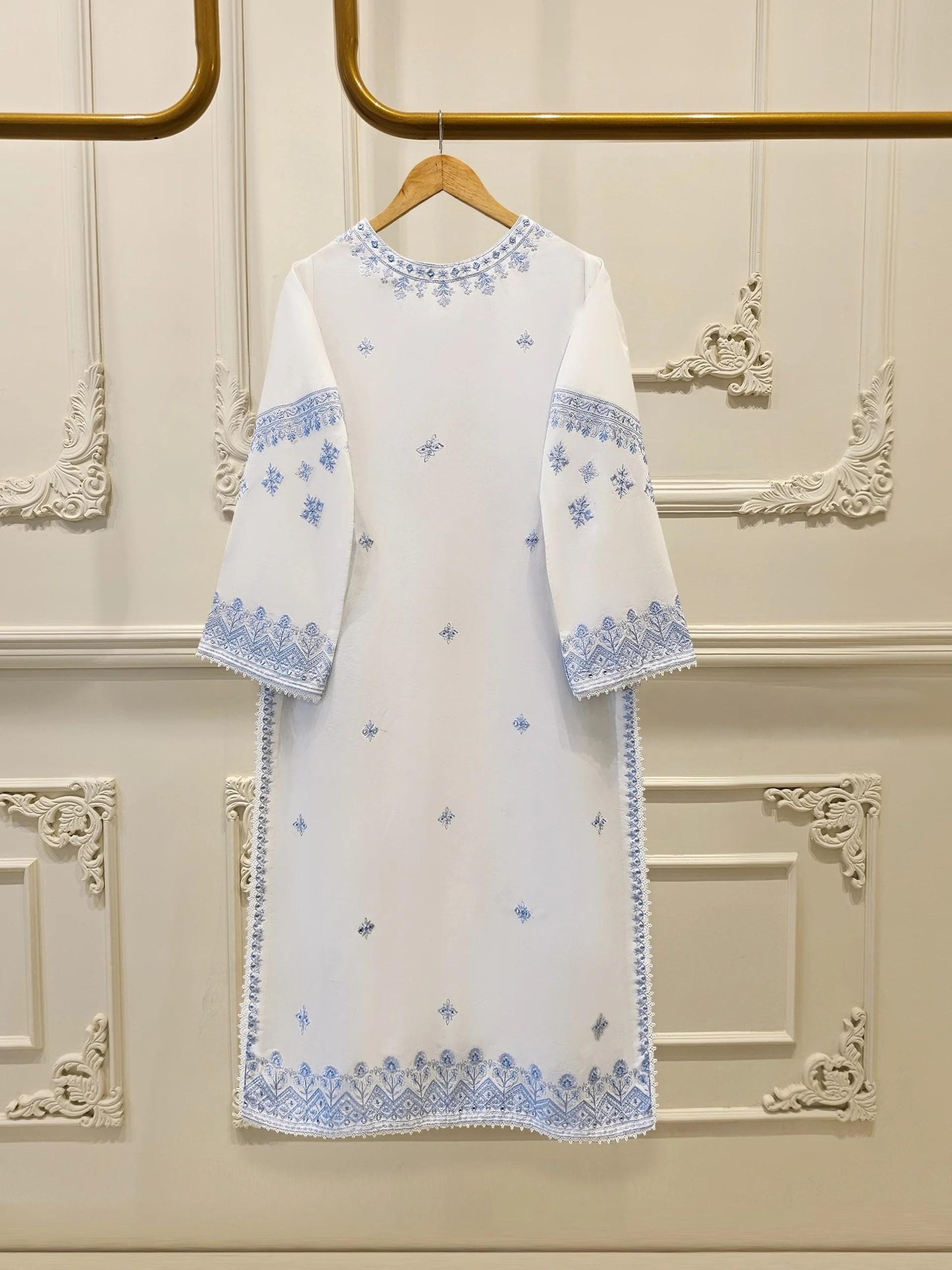 Aghanoor 2 Piece Embroidered Lawn Suit