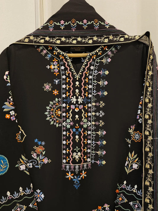 Aghanoor 3 piece - Pure Embroidered Lawn Suit with Applique Work  -  Raw Silk Pants