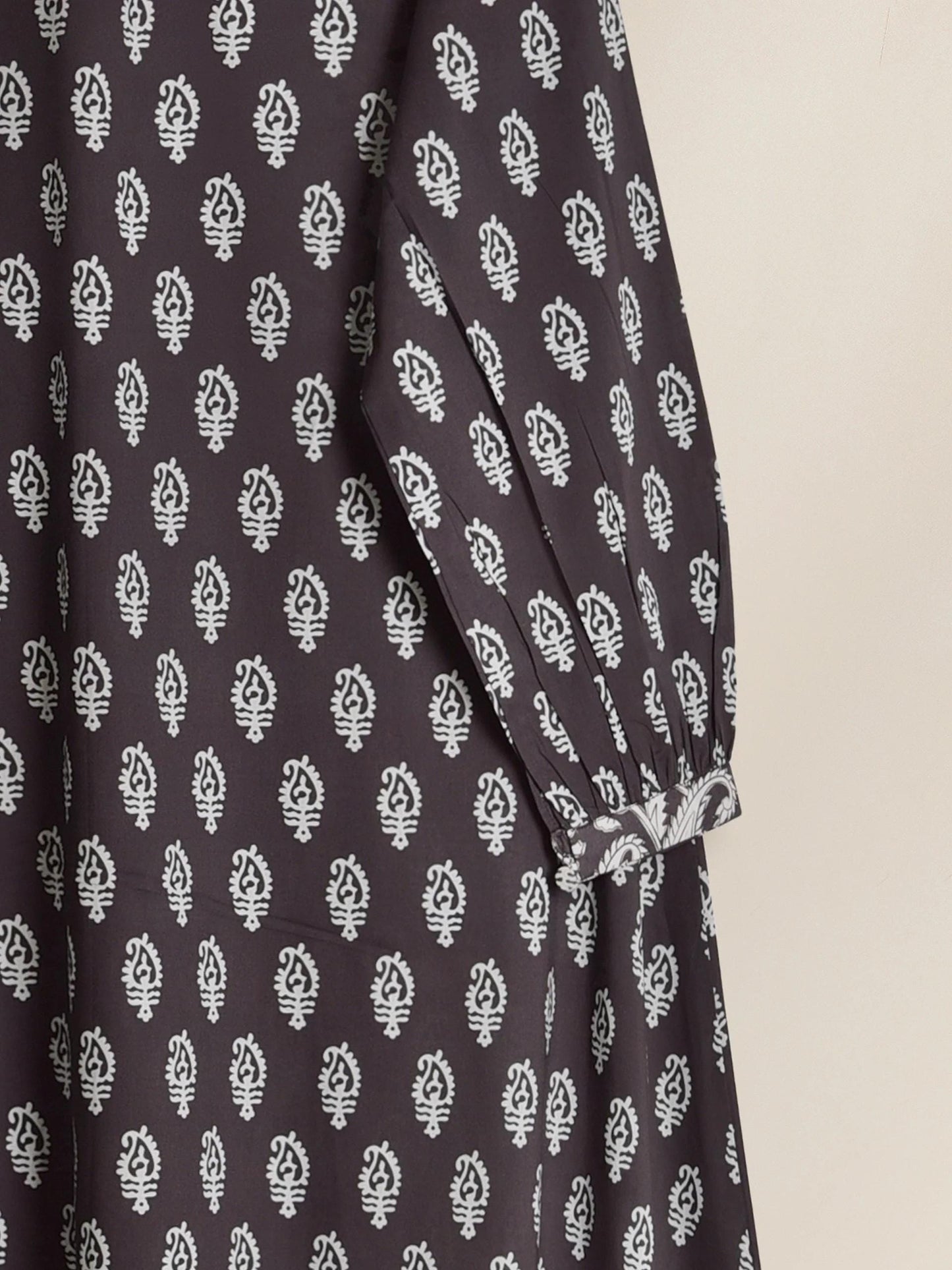 Aghanoor Maxi Dress - Pure Cotton - Black & White