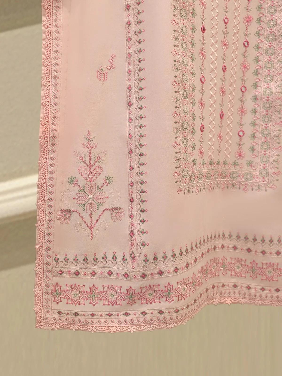 Agha Noor 2 Piece Heavily Embroidered Lawn Suit