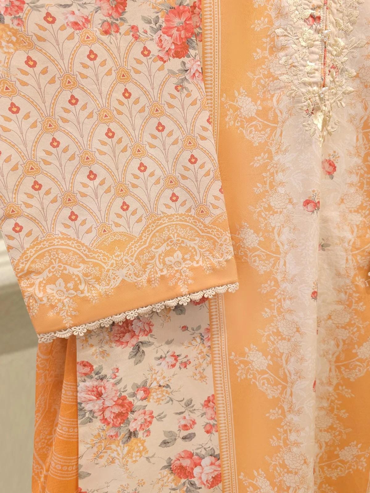 Aghanoor 2 piece - Digital Printed Lawn Suit - Chiffon Dupatta