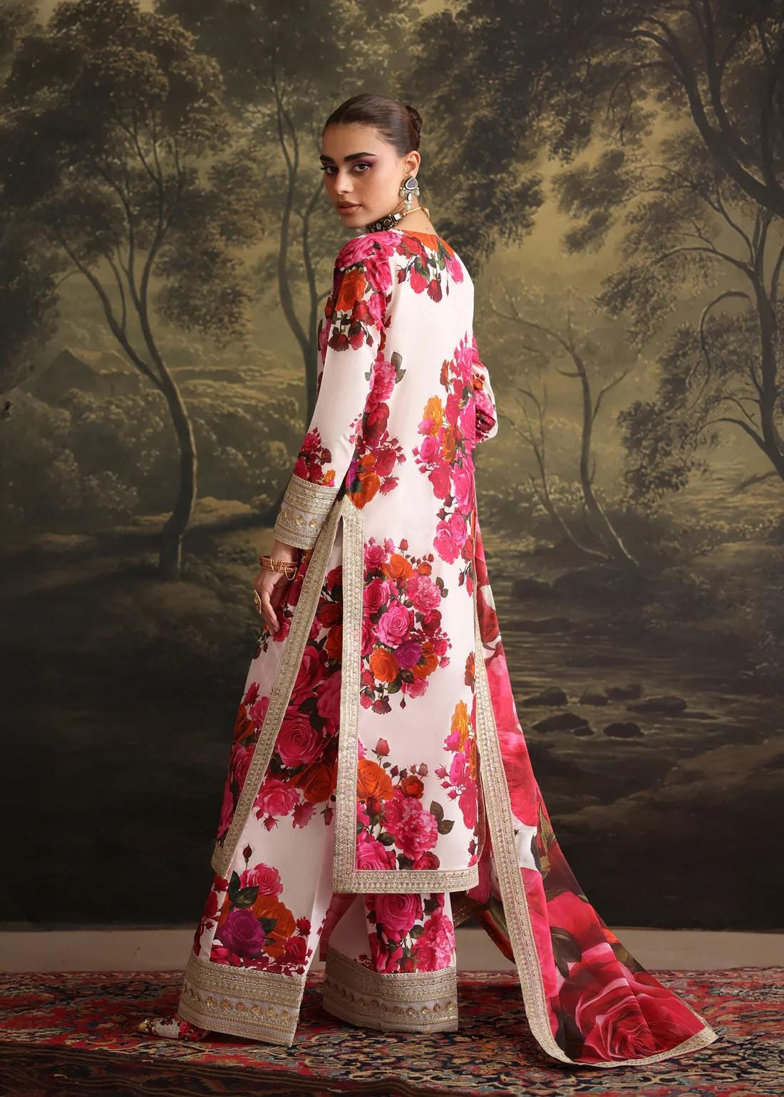 Embroidered Lawn Suit: Palazzo Pants & Organza Dupatta - 3 Piece