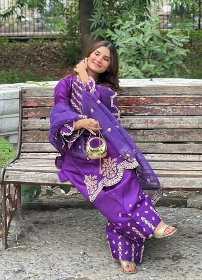 3 piece - Farshi Shalwar Kattan Silk Suit - Organza Dupatta
