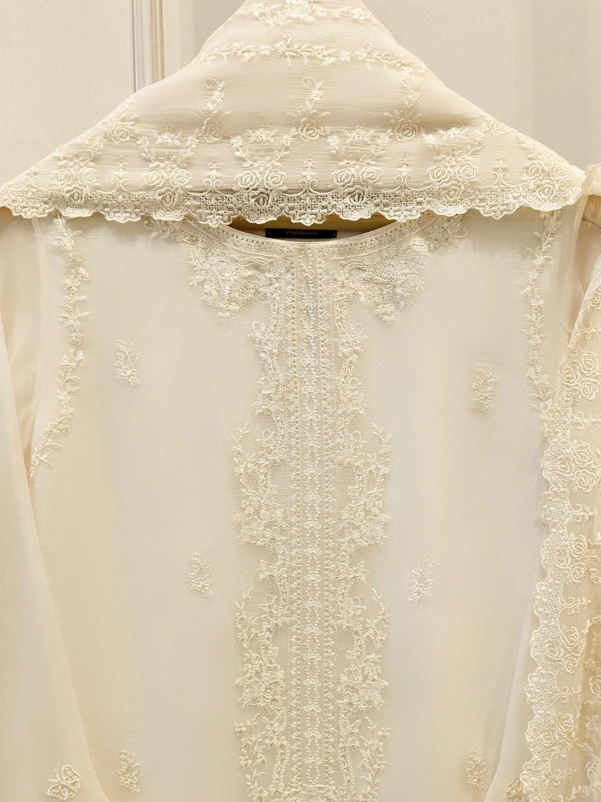 Agha Noor 3 Piece - Pure Embroidered Chiffon Suit - Off White