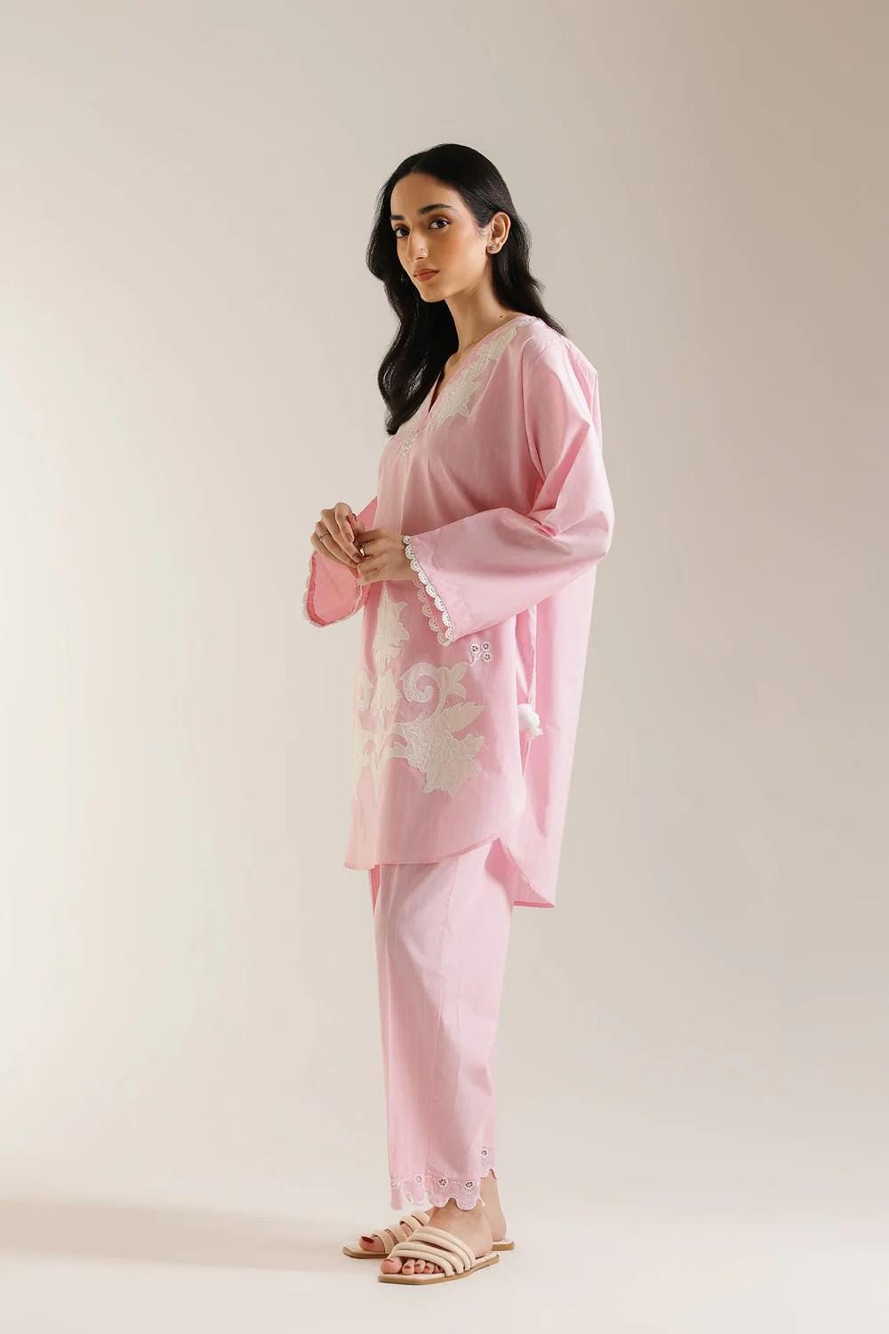 Ethnc 2 piece - Designer Brand Pure Embroidered Lawn Suit - Pink