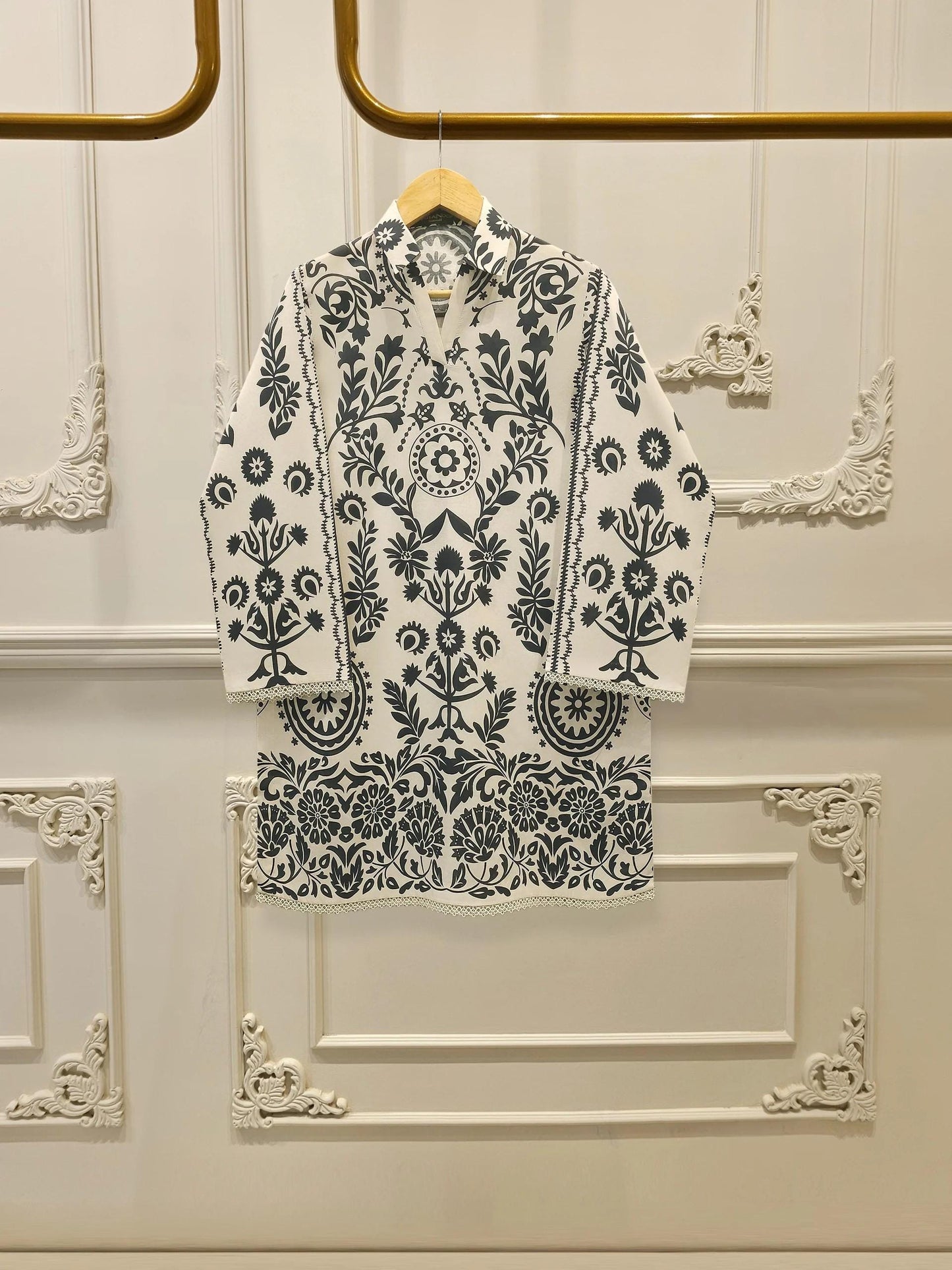 Agha Noor 2 piece - Printed Lawn Suit