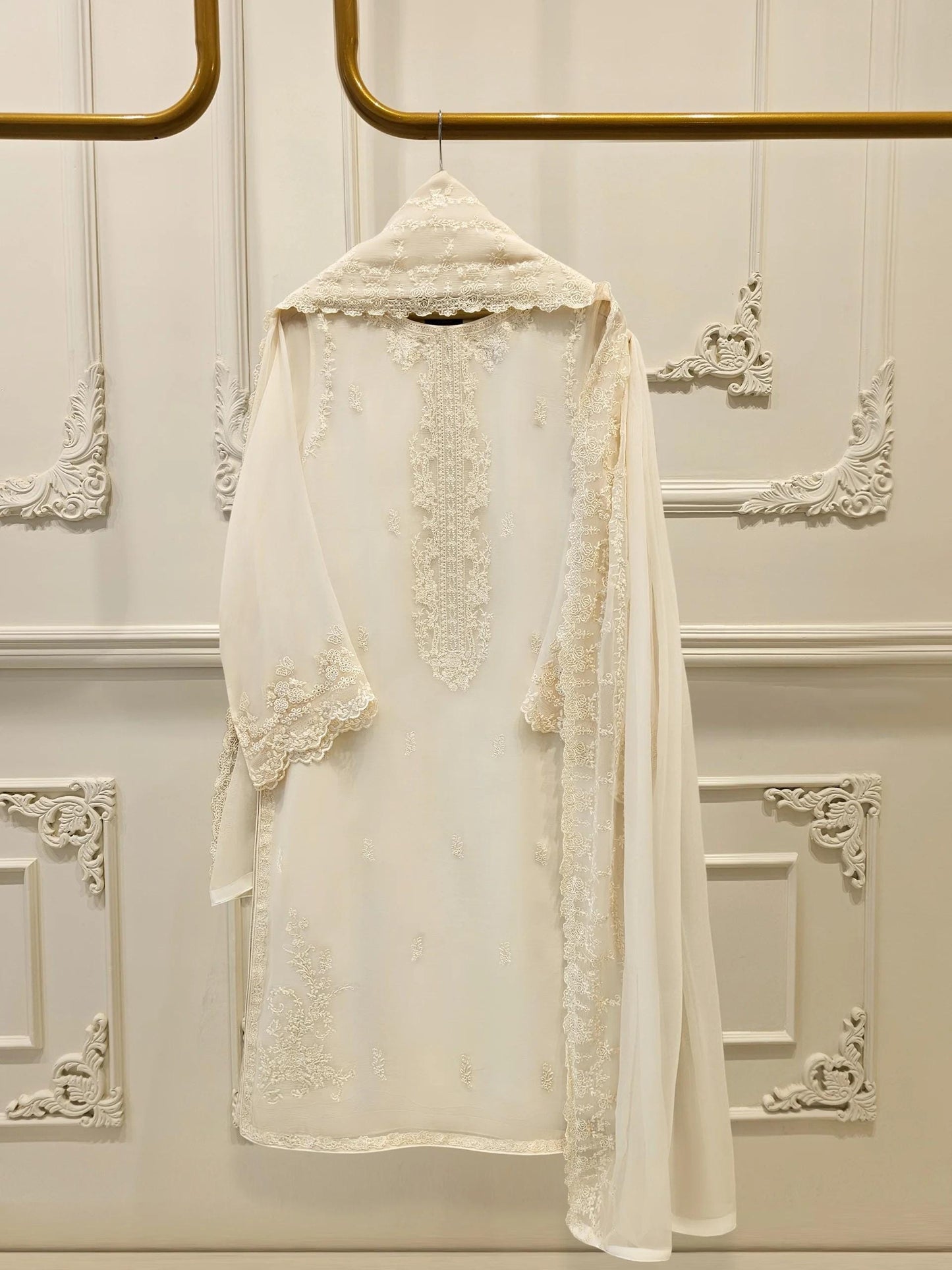 Agha Noor 3 Piece - Pure Embroidered Chiffon Suit - Off White