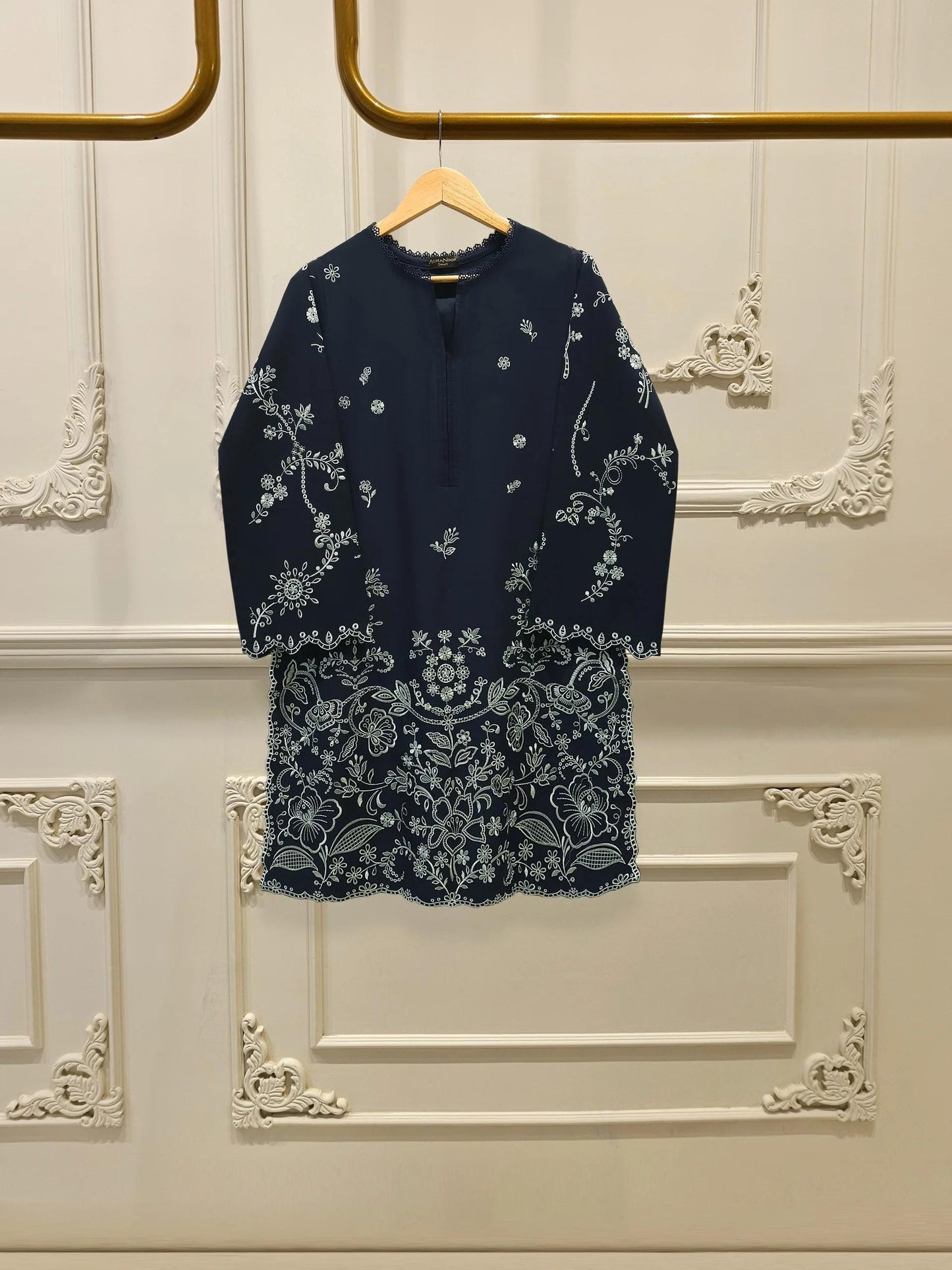 Embroidered Lawn Suit - Aghanoor 2 piece